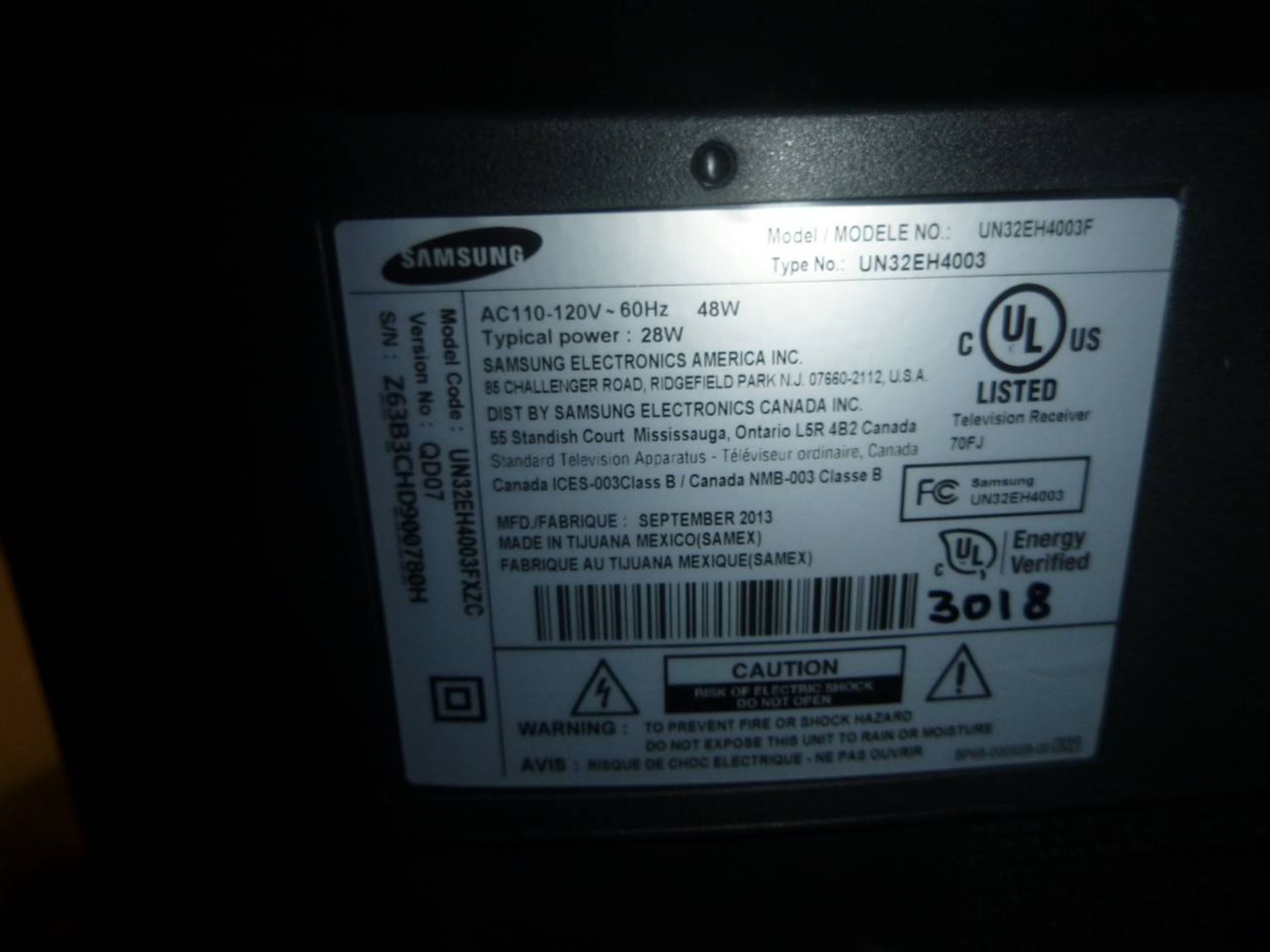 Samsung UN32EH4003F Flat screen TV - Image 2 of 3