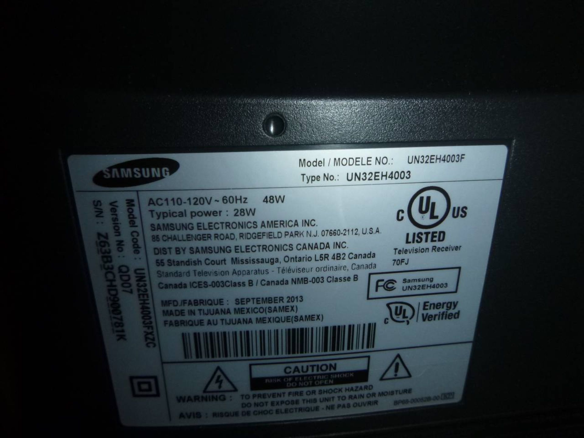 Samsung UN32EH4003F Flat screen TV - Image 2 of 2