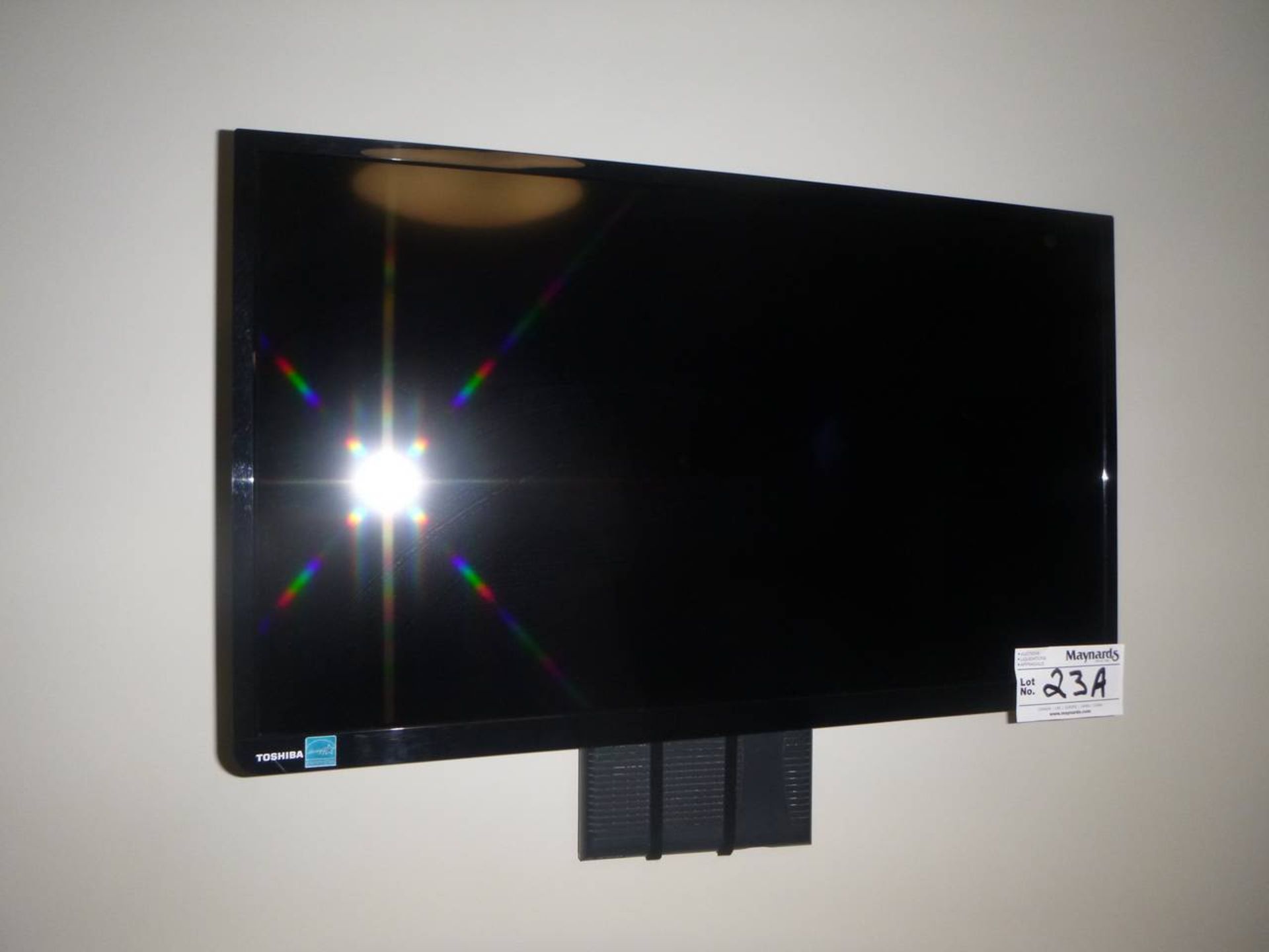 Toshiba 32L1350UD Flat screen TV