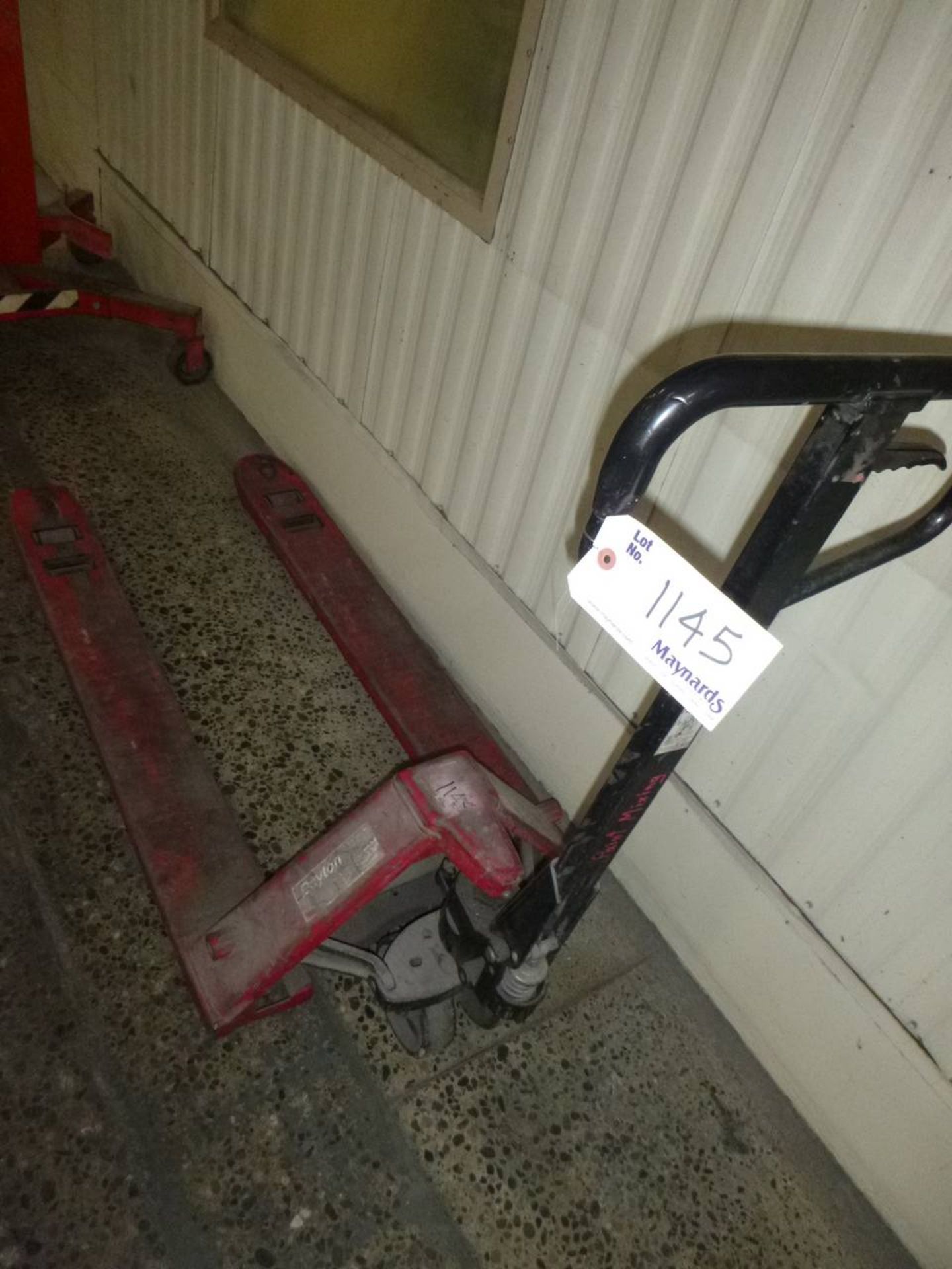 Dayton Pallet jack