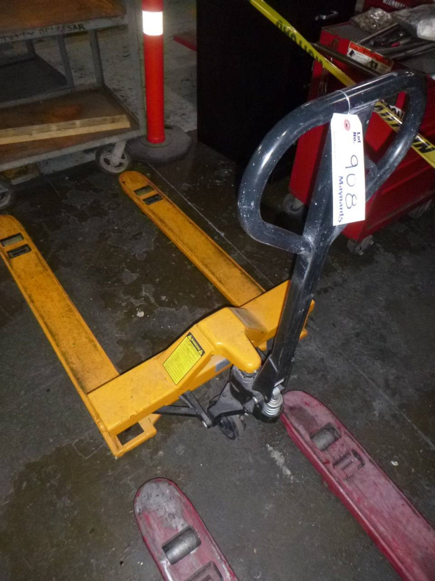 Uline H-1871 Pallet jack