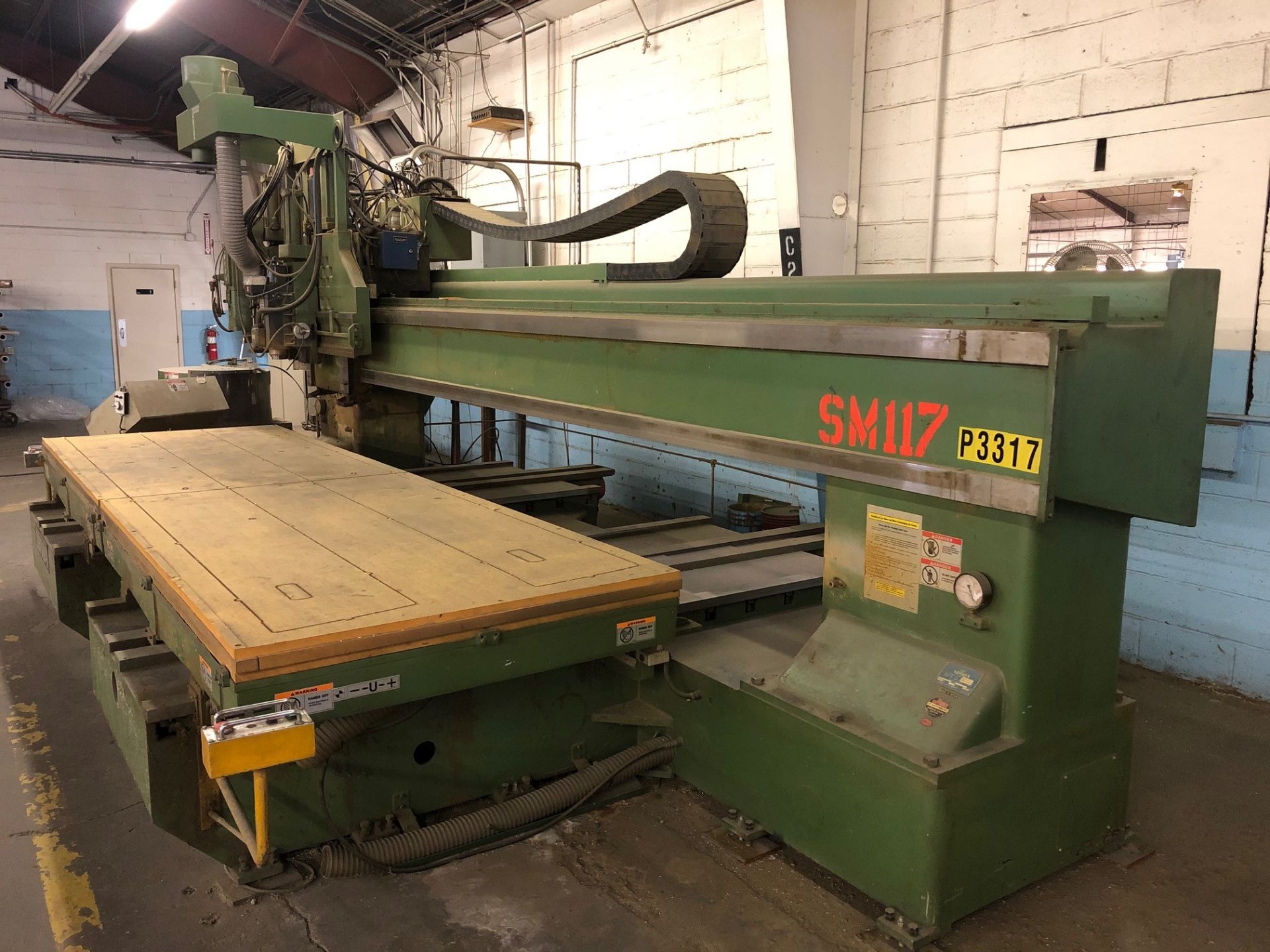 Shoda Model NCW516-1352 2-Spindle Vertical CNC Router, S/N Z76A71901, (1997); 52" x 168" Table, 172" - Image 3 of 4