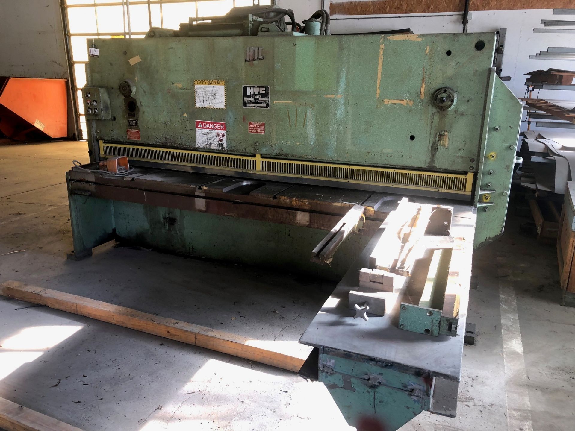 Hydra-Tool Model 250-10A 1/4" x 10' Shear, S/N 379T1530, , (1980); with Back Gauge - Image 2 of 7