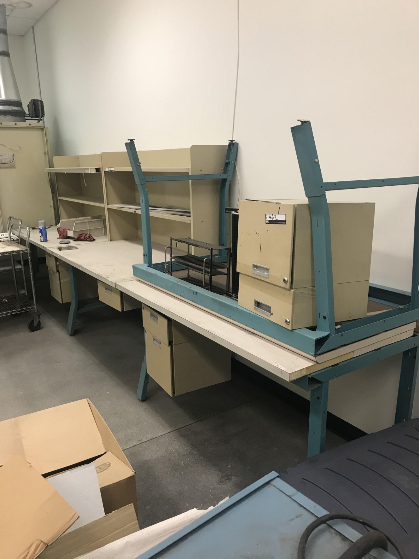 Lot Of Work Benches - Image 2 of 2