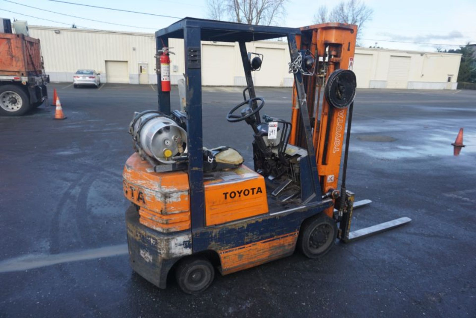 Toyota Forklift 2,500 lbs, 14,759 Hours - Image 3 of 5