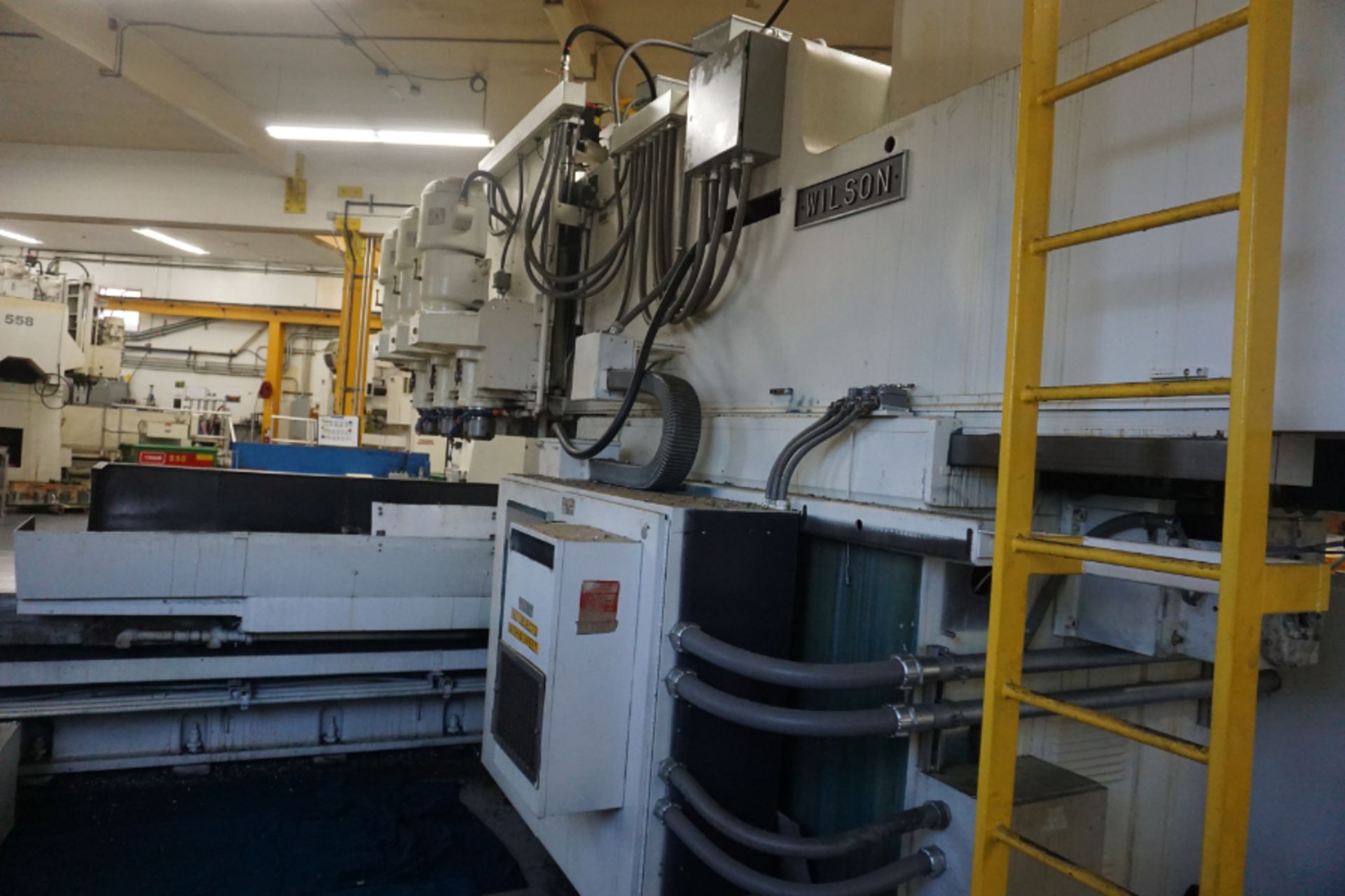 Wilson Versa-Tel C-Frame 6-Spindle 3 Axis Profiler, Fanuc Series 31i-Model A5 Ctrl *Offsite Machine* - Image 5 of 8