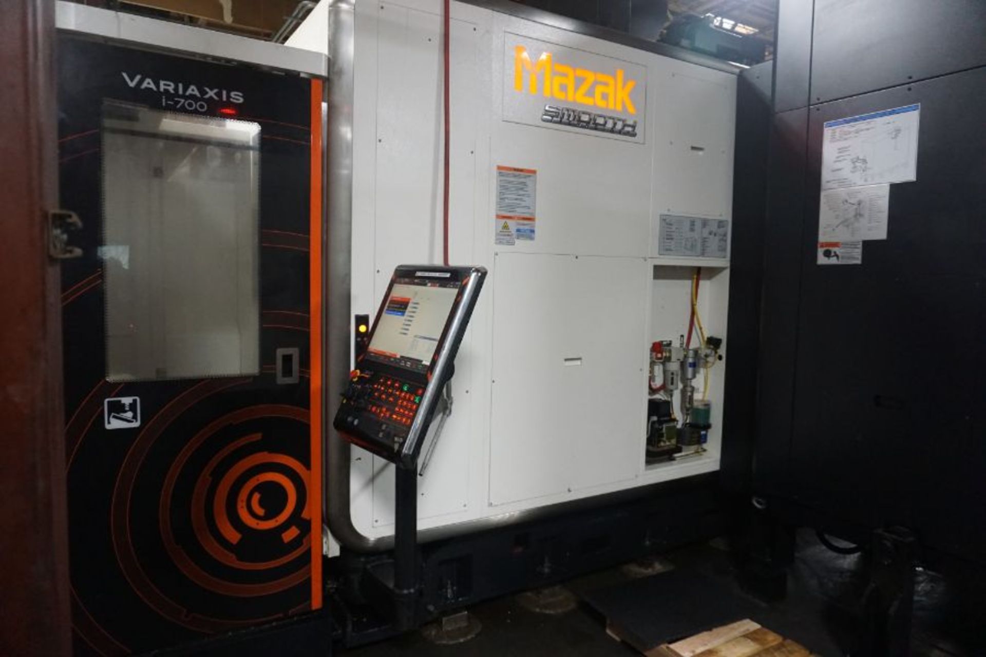 (3) Mazak Variaxis i700 Horizontal Machining Center, 5-Axis F.M.S. Trunnion-Style, Mazatrol Control - Image 8 of 17