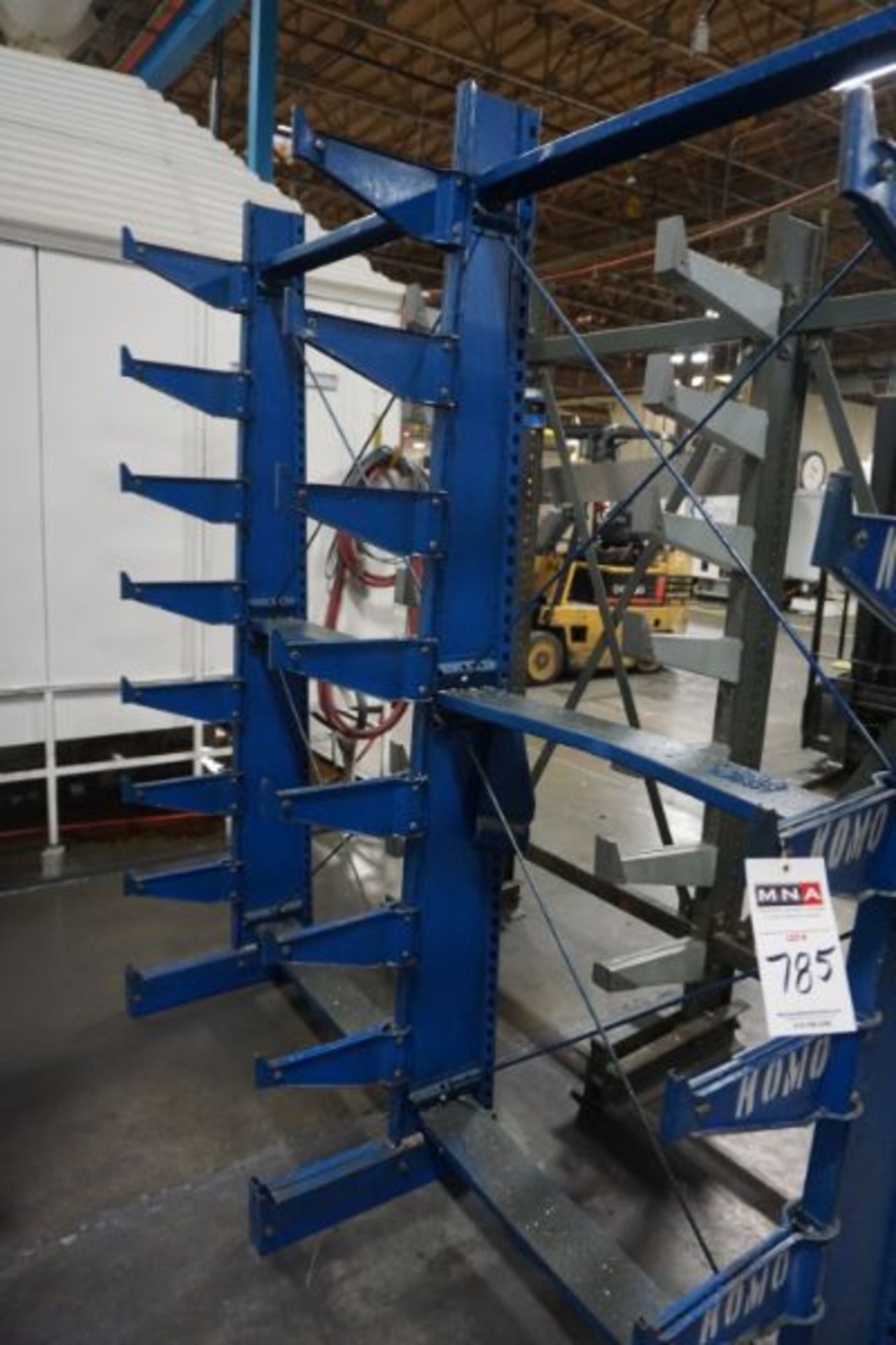 Single Sided Light Weight Cantilever Rack - Image 5 of 5