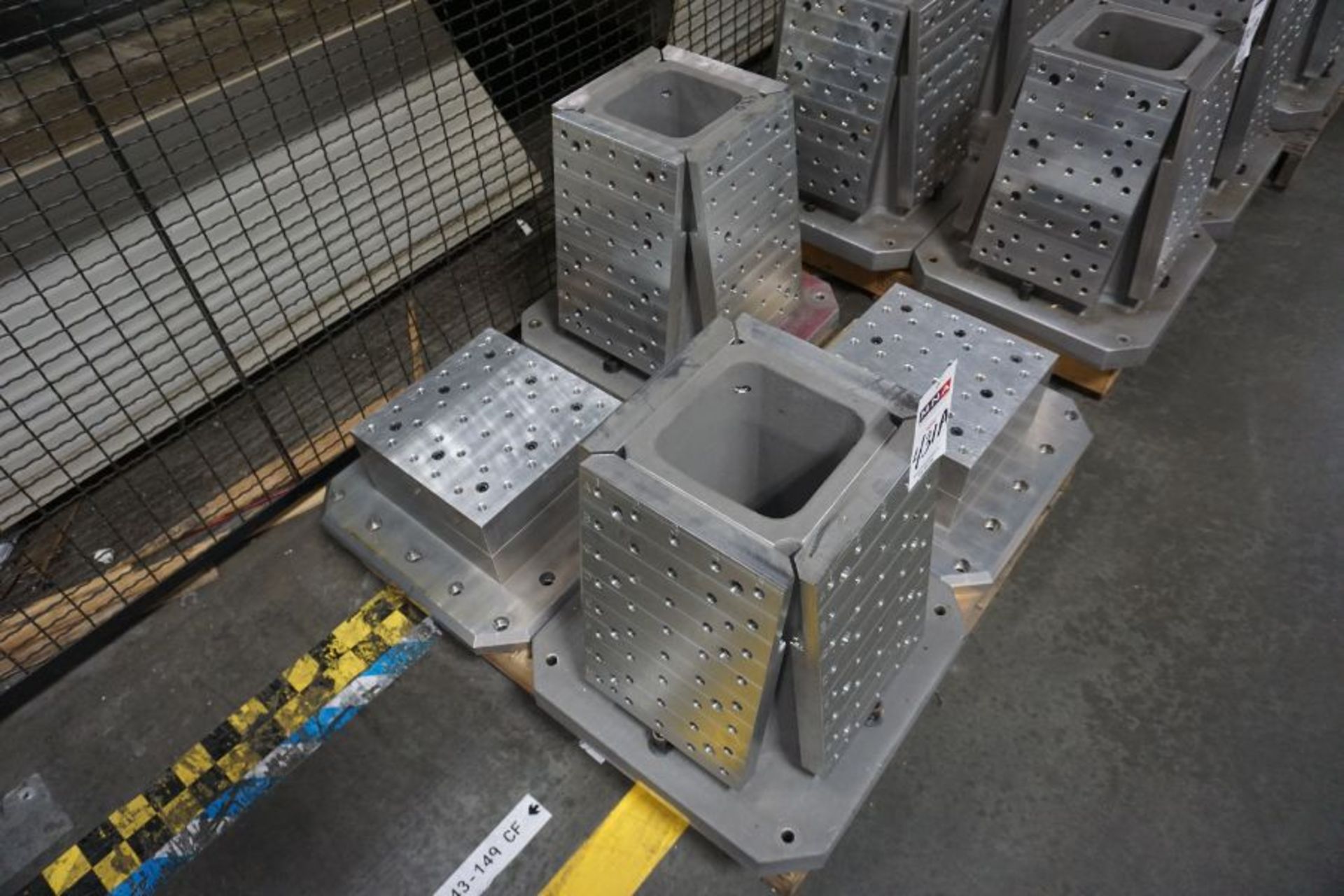 500 mm Aluminum Tombstones - Image 2 of 4