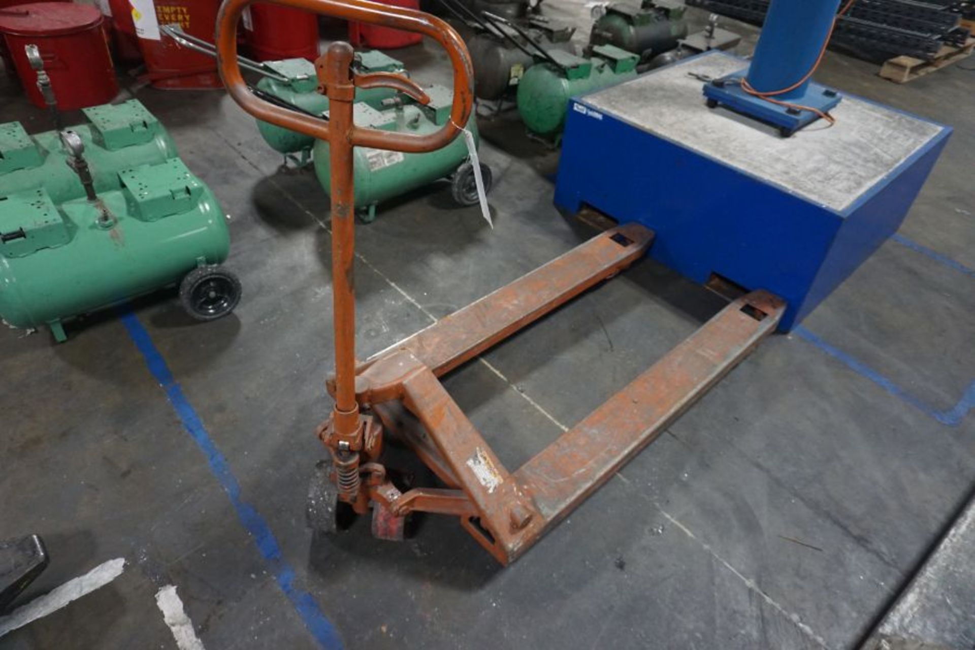 Pallet Jack - Image 2 of 3