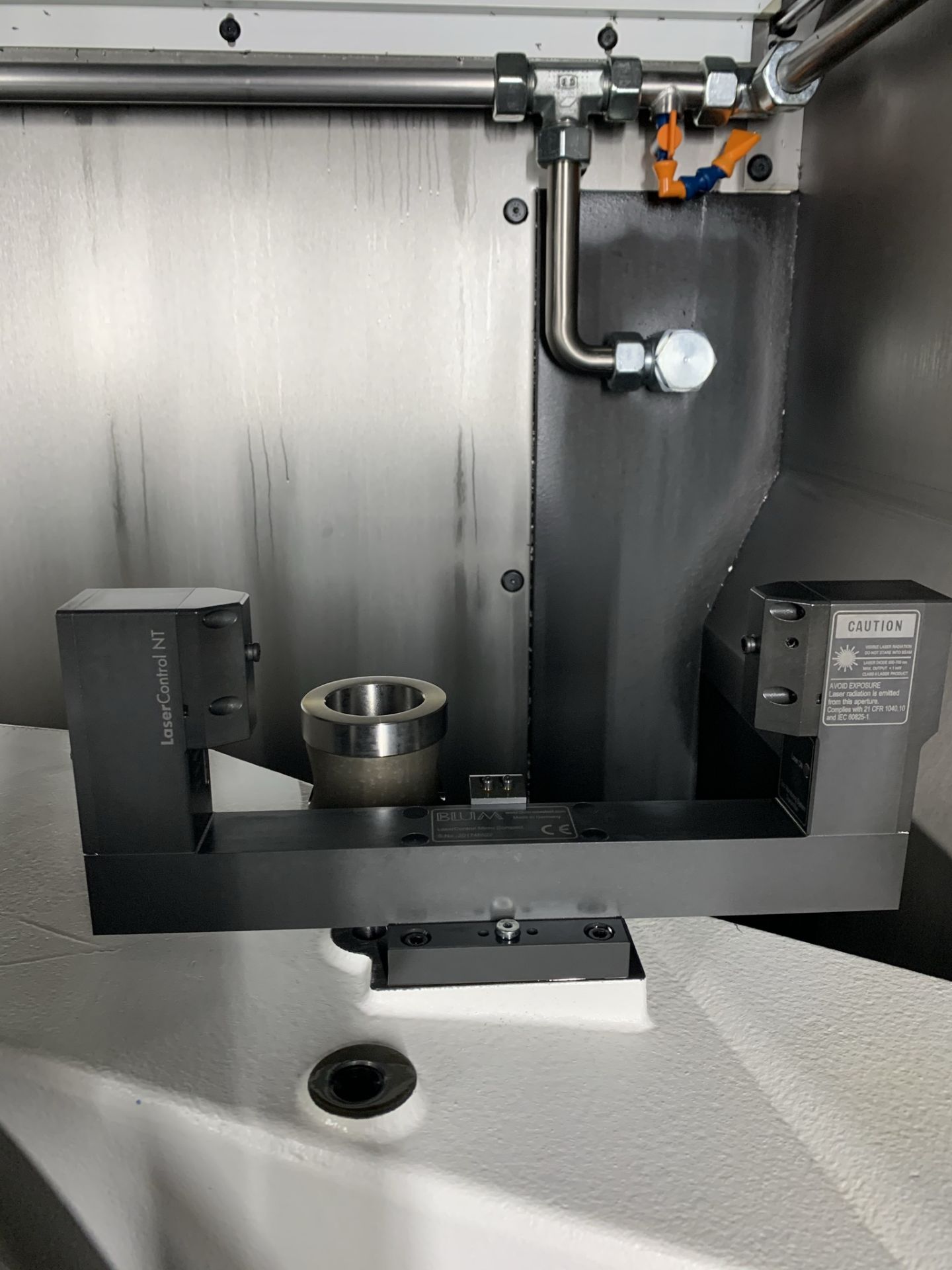 Mikron Mill P800 UD 5-axis Vertical Machining Center, New 2017 - Bild 7 aus 13