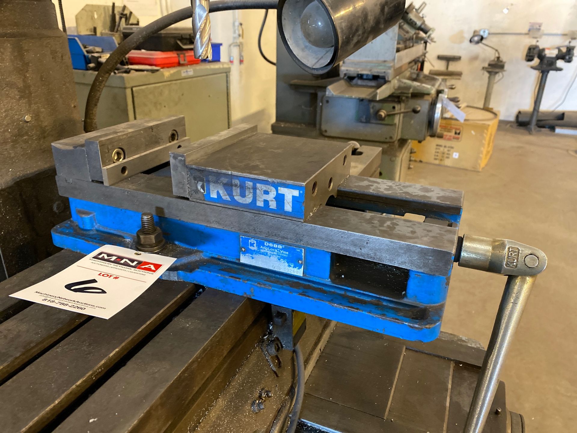 Kurt 6” Vise