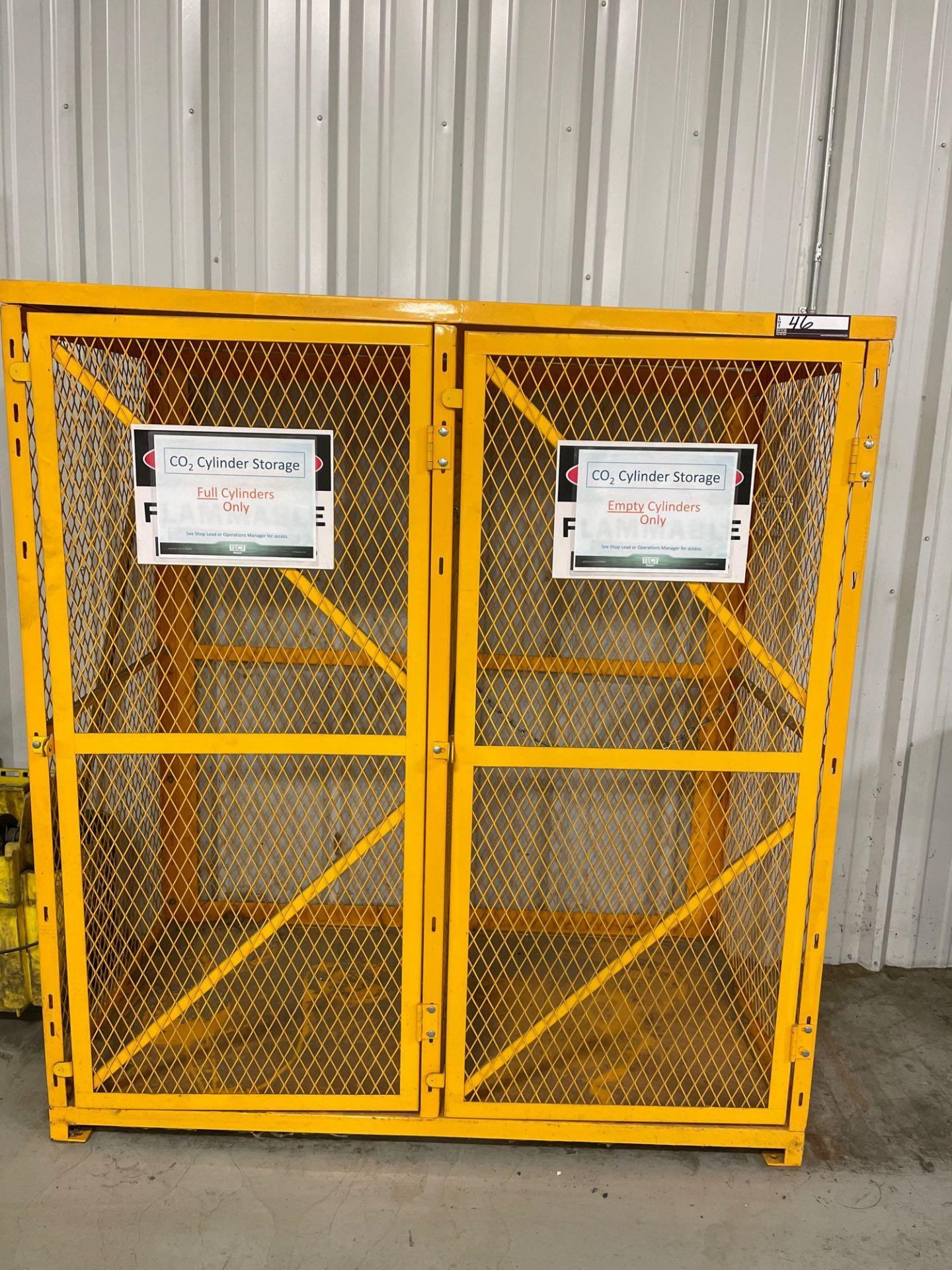 Gas Cylinder Storage Cage - Image 3 of 3