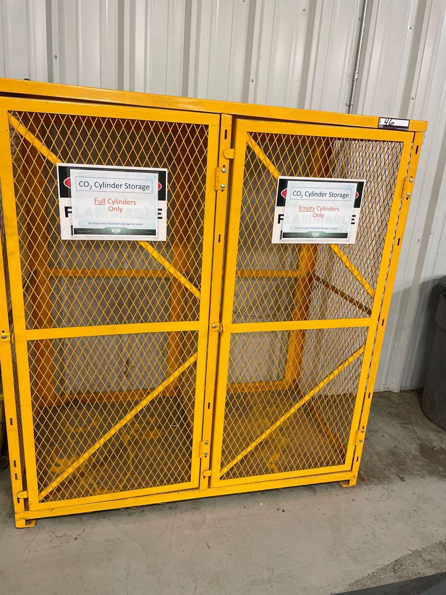 Gas Cylinder Storage Cage - Image 2 of 3