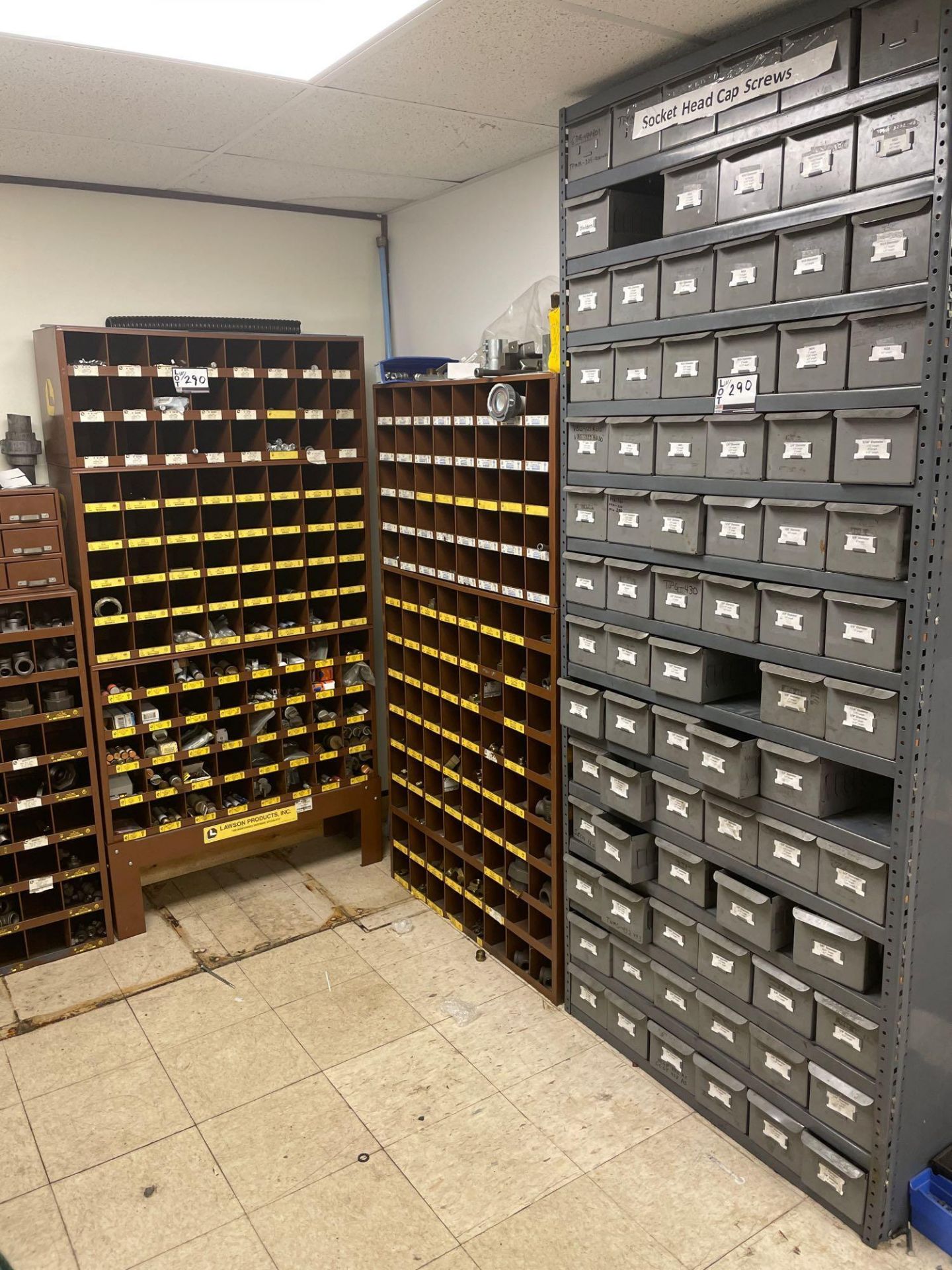 (4) Cabinets with Assorted Hardware - Image 2 of 3