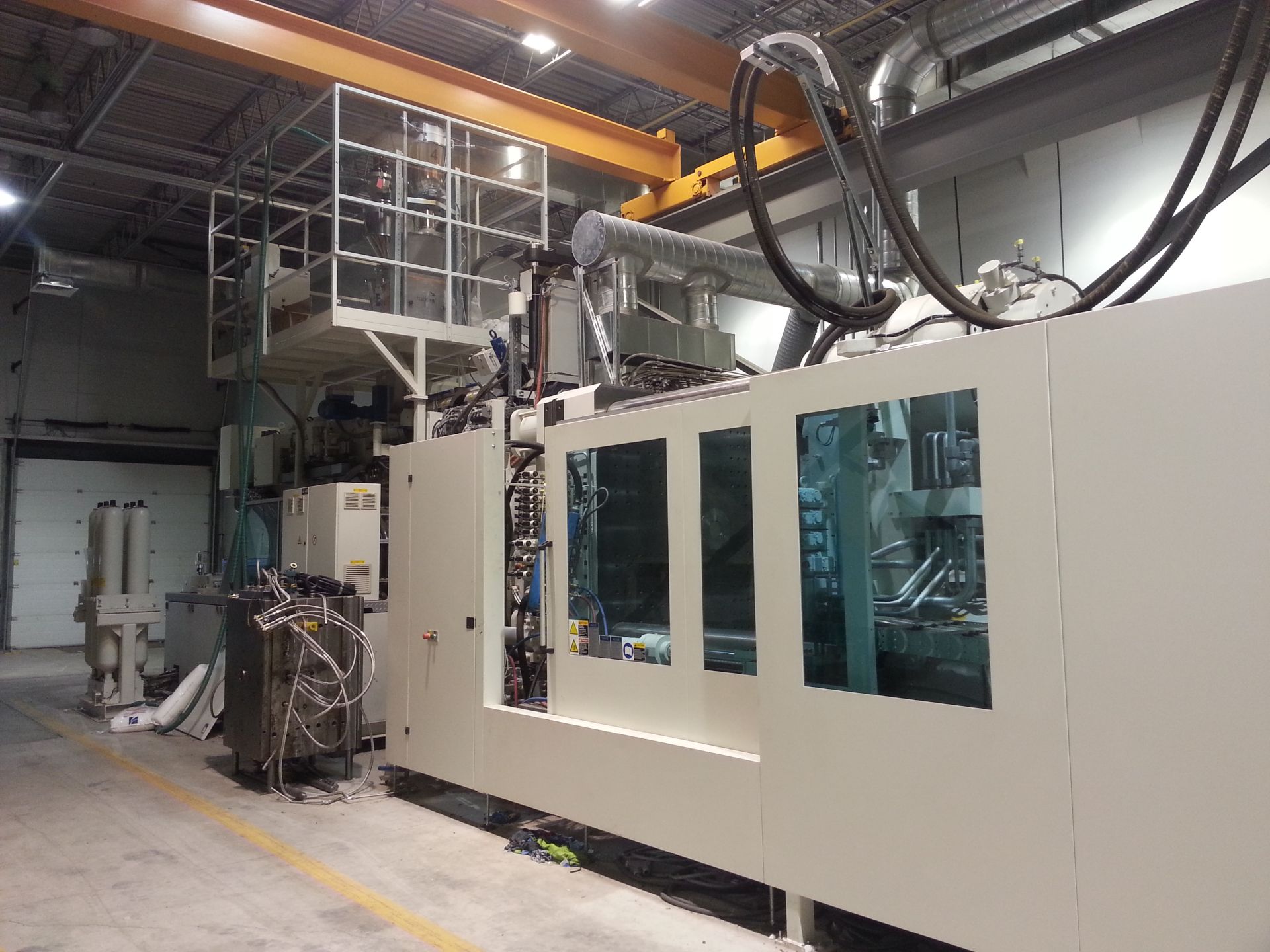 1460 Ton 218oz Krauss Maffei KM1300-14000MX Integrated Molding Compounder Machine, New 2012 - Image 3 of 14