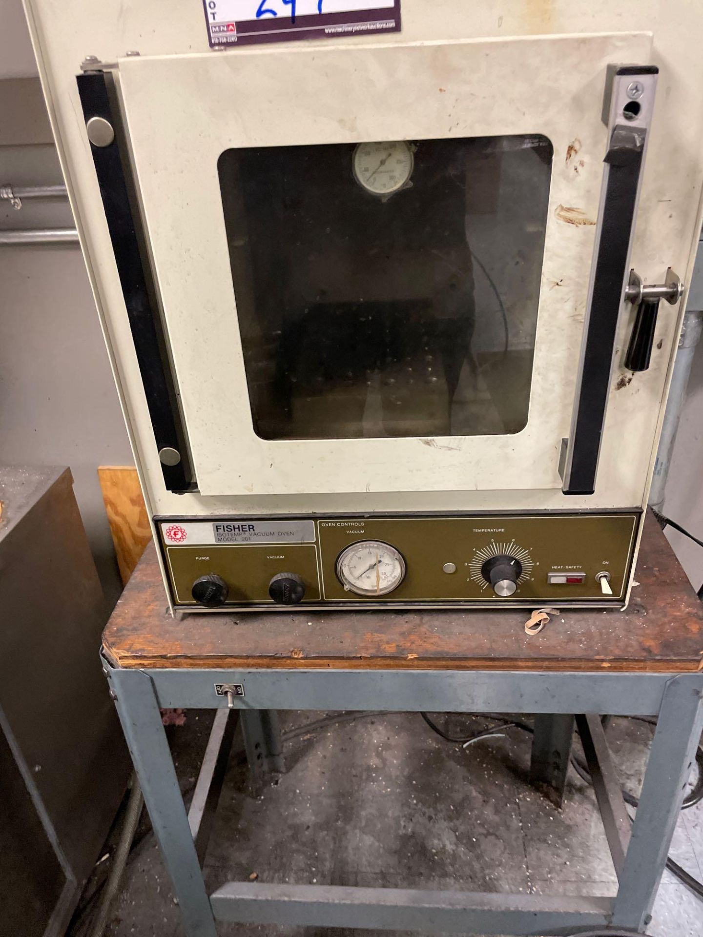 Fisher IsoTemp Model 281 Vacuum Oven - Image 2 of 3