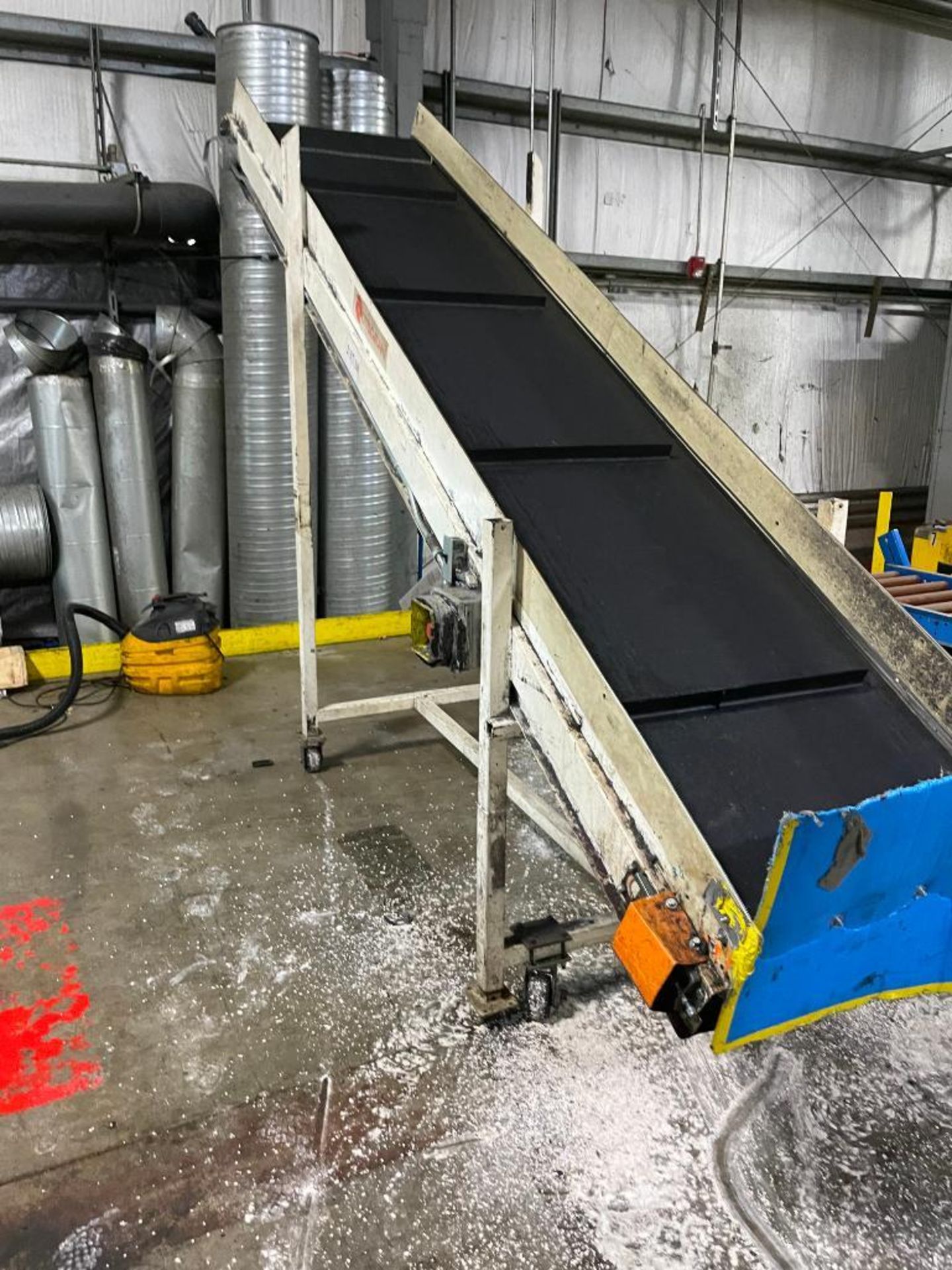 Rotogran 14' x 32" Conveyor