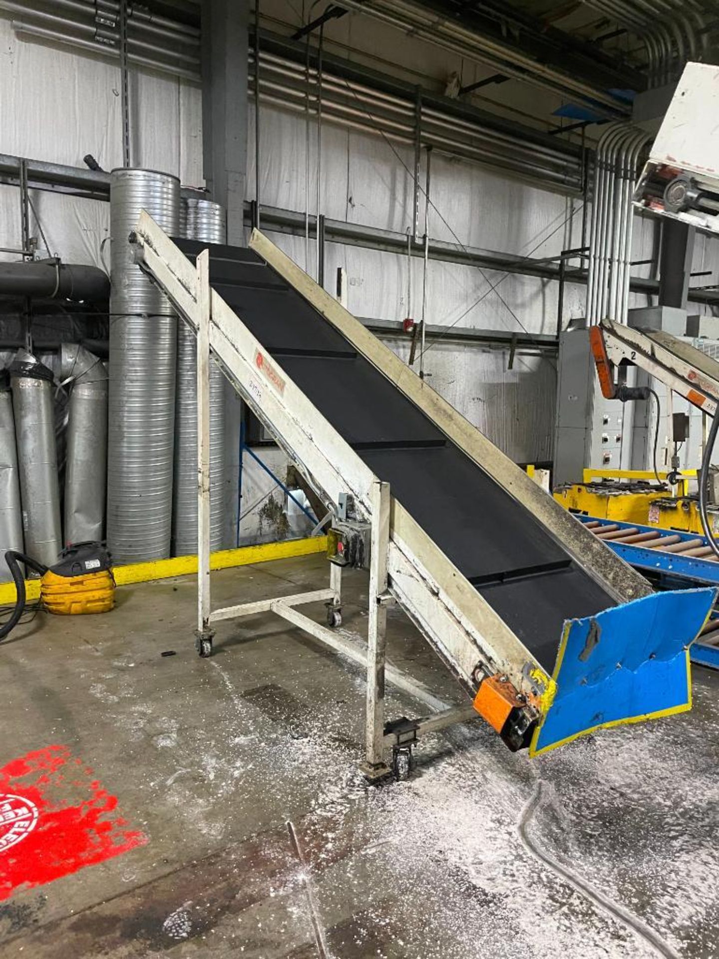 Rotogran 14' x 32" Conveyor - Image 2 of 3