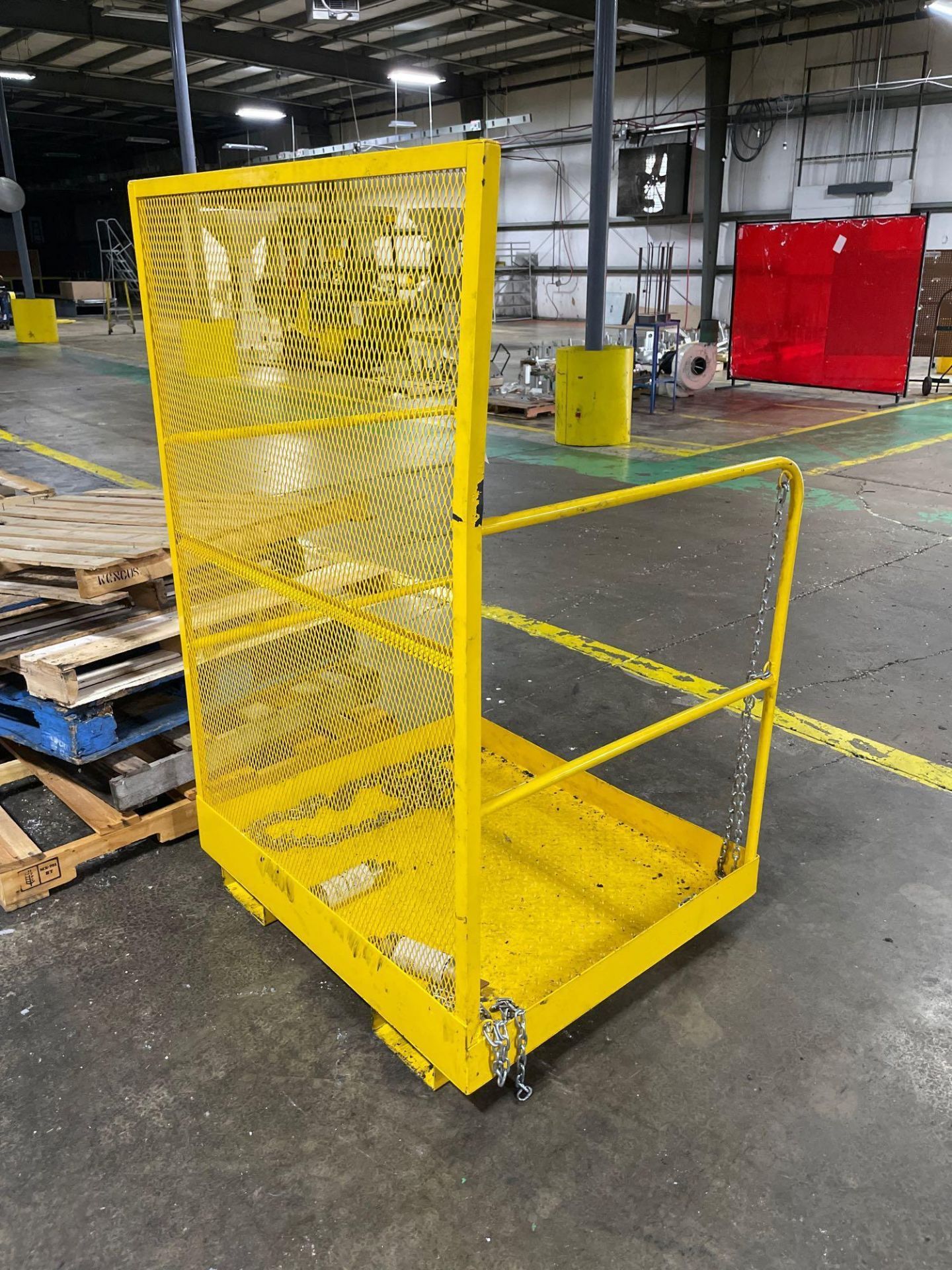 Gillis-Jarke Forklift Work Platform, M/N- FWP36, 1000lb-Max Weight Capacity, 36in x 42in Platform De - Image 3 of 3