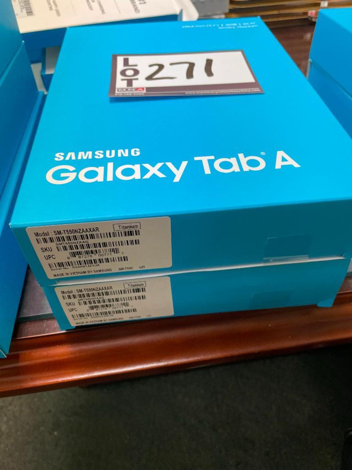 Samsung Tablet 9.7 16GB New - Image 2 of 2
