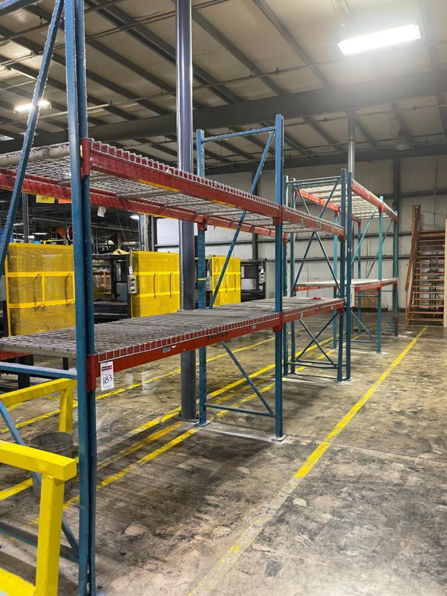 4 Sections Of Pallet Racks