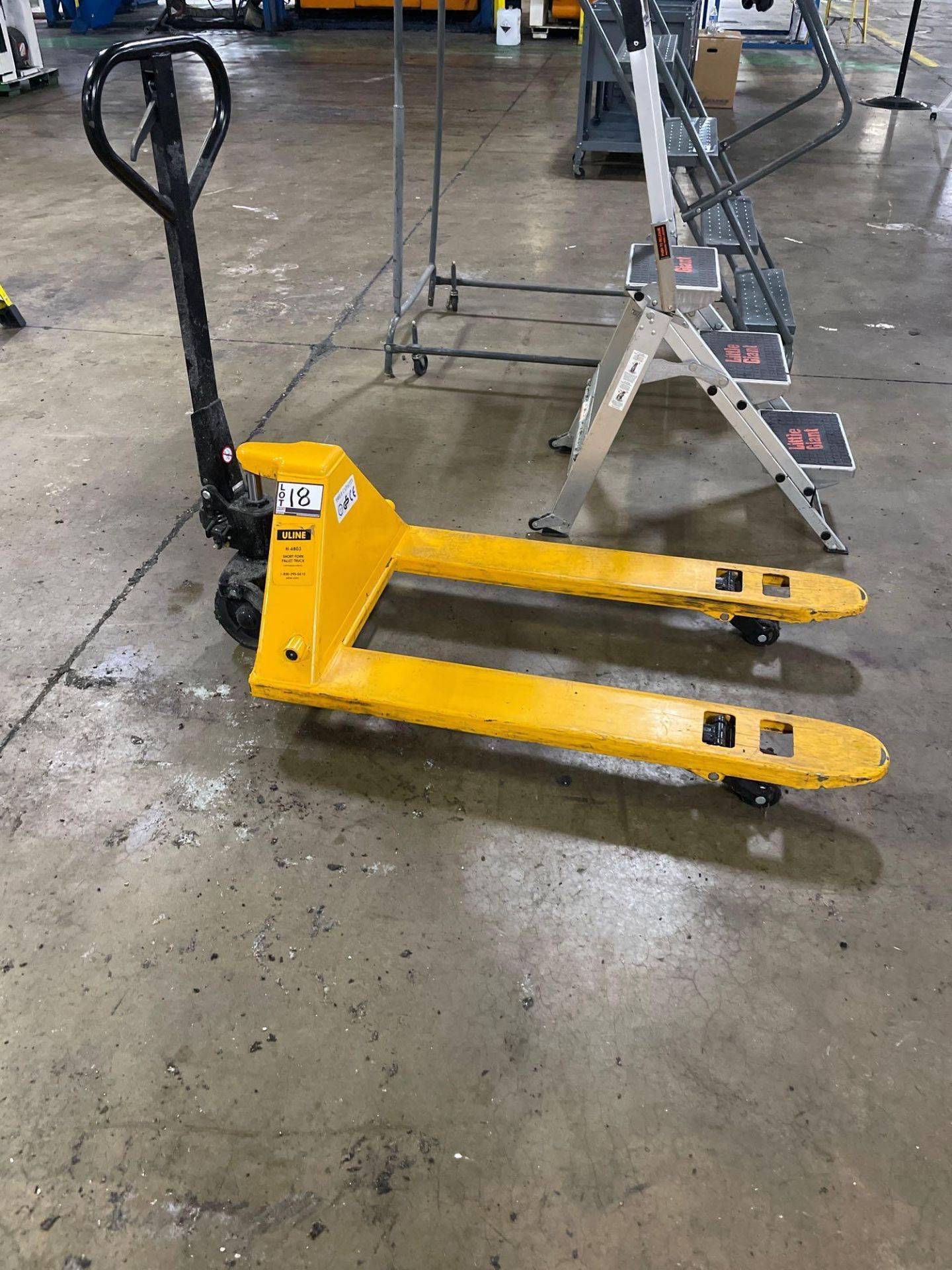 Uline Short Fork Pallet Jack, M/N- H-4803, S/N- 187800, 5,500lb Max Capacity, 42in Forks - Image 2 of 4