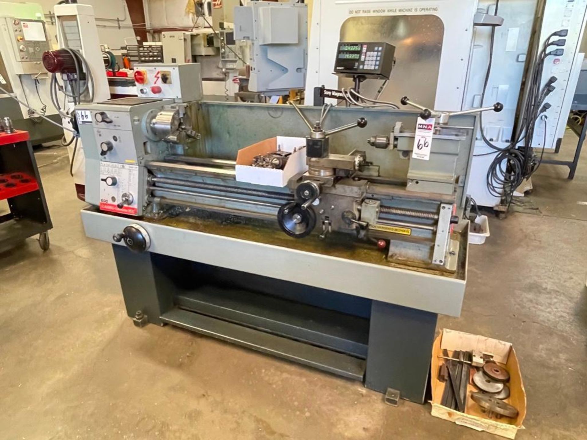 12" x 36" Clausing Colchester VS12 Engine Lathe, Sony DRO - Image 4 of 9