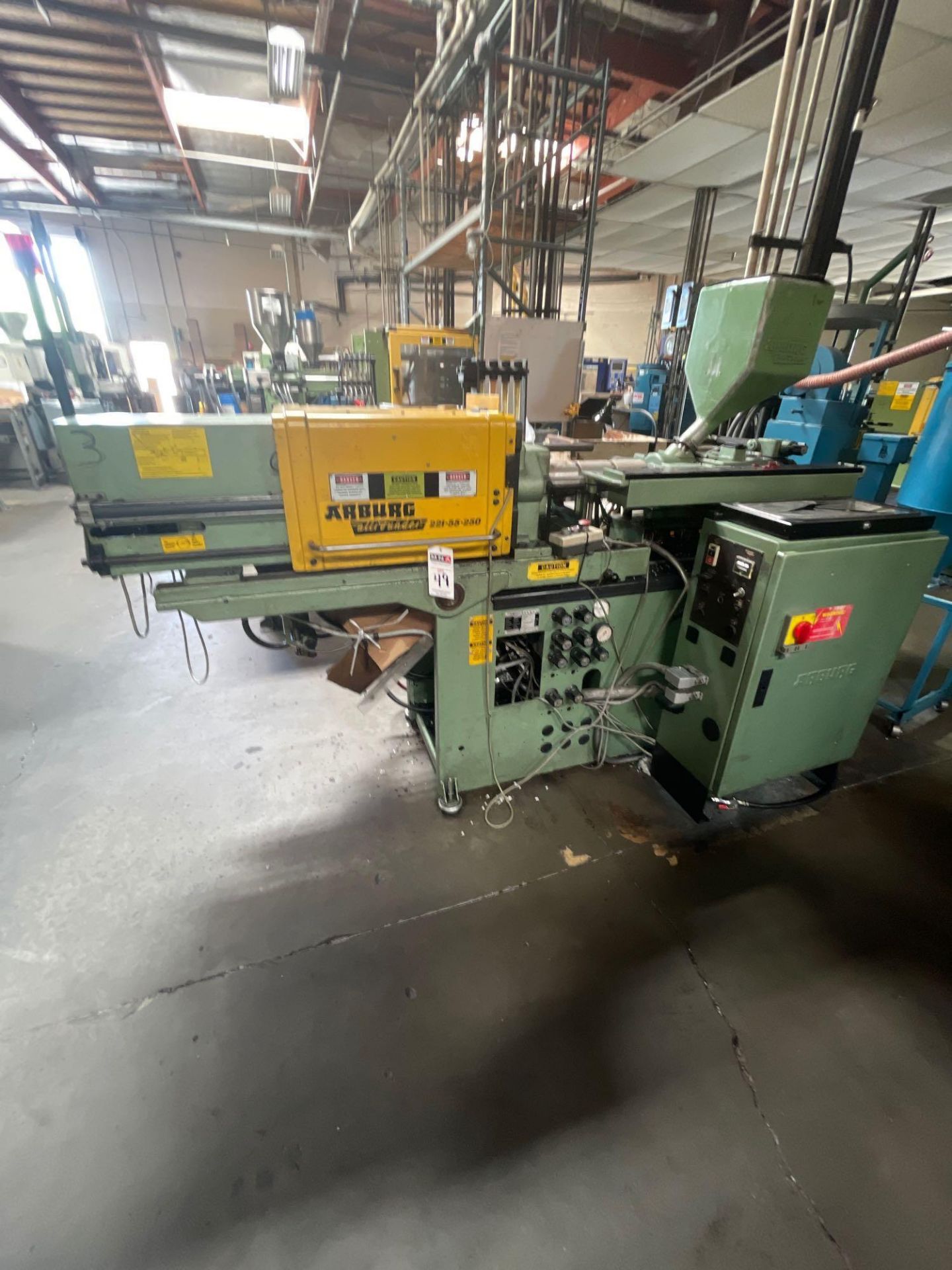 28 Ton Arburg Allrounder 221-55-250 Injection Molder, 0.8oz Shot Size, s/n 134670, New 1992 - Image 2 of 8