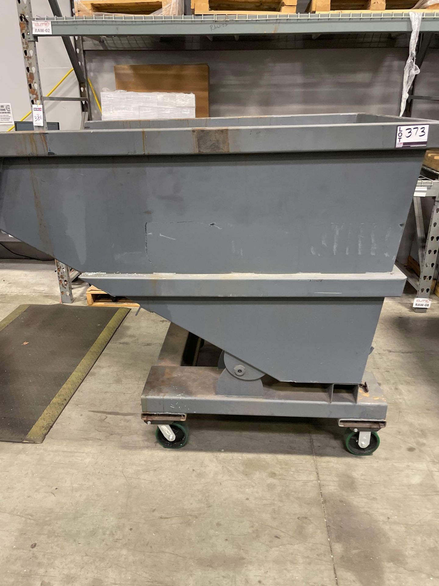 42" x 64" x 40" Dumping Hopper on Casters - Image 3 of 5