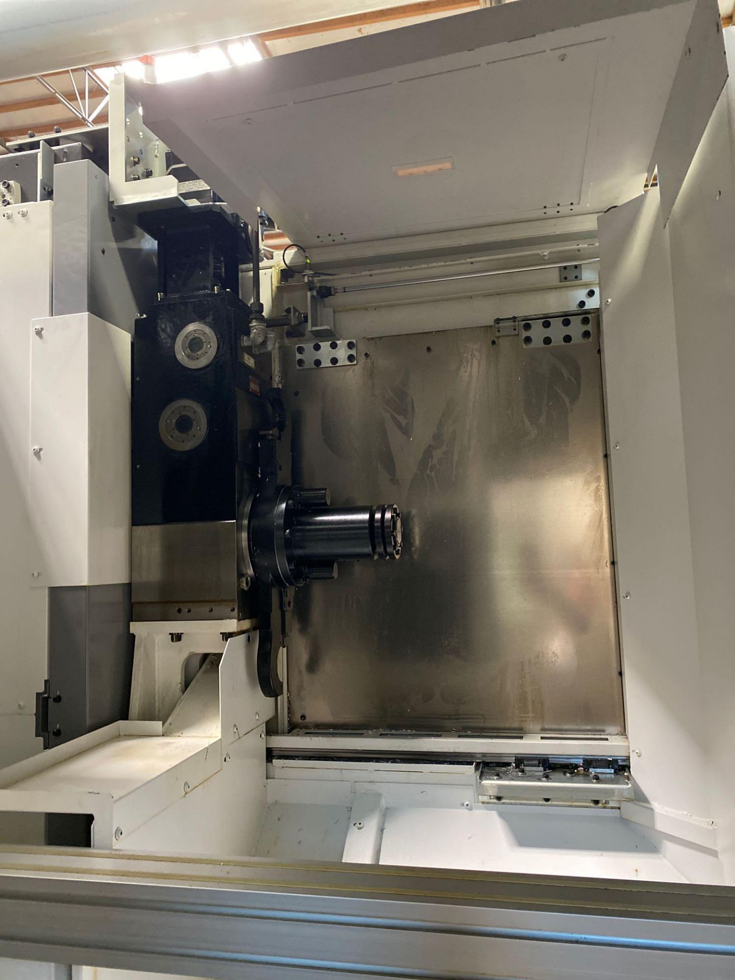(2) Okuma MB-5000H 4-Axis HMC in F.M.S., OSP-P300MA Ctrl., 30” x 30” x 30” Travels, New 2018 - Image 15 of 32