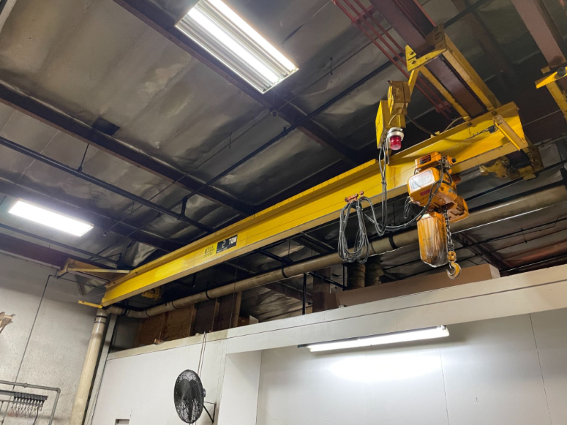 Ace 2 Ton Undercarriage Crane W/ 60 Ft Run Way 16 Ft Height