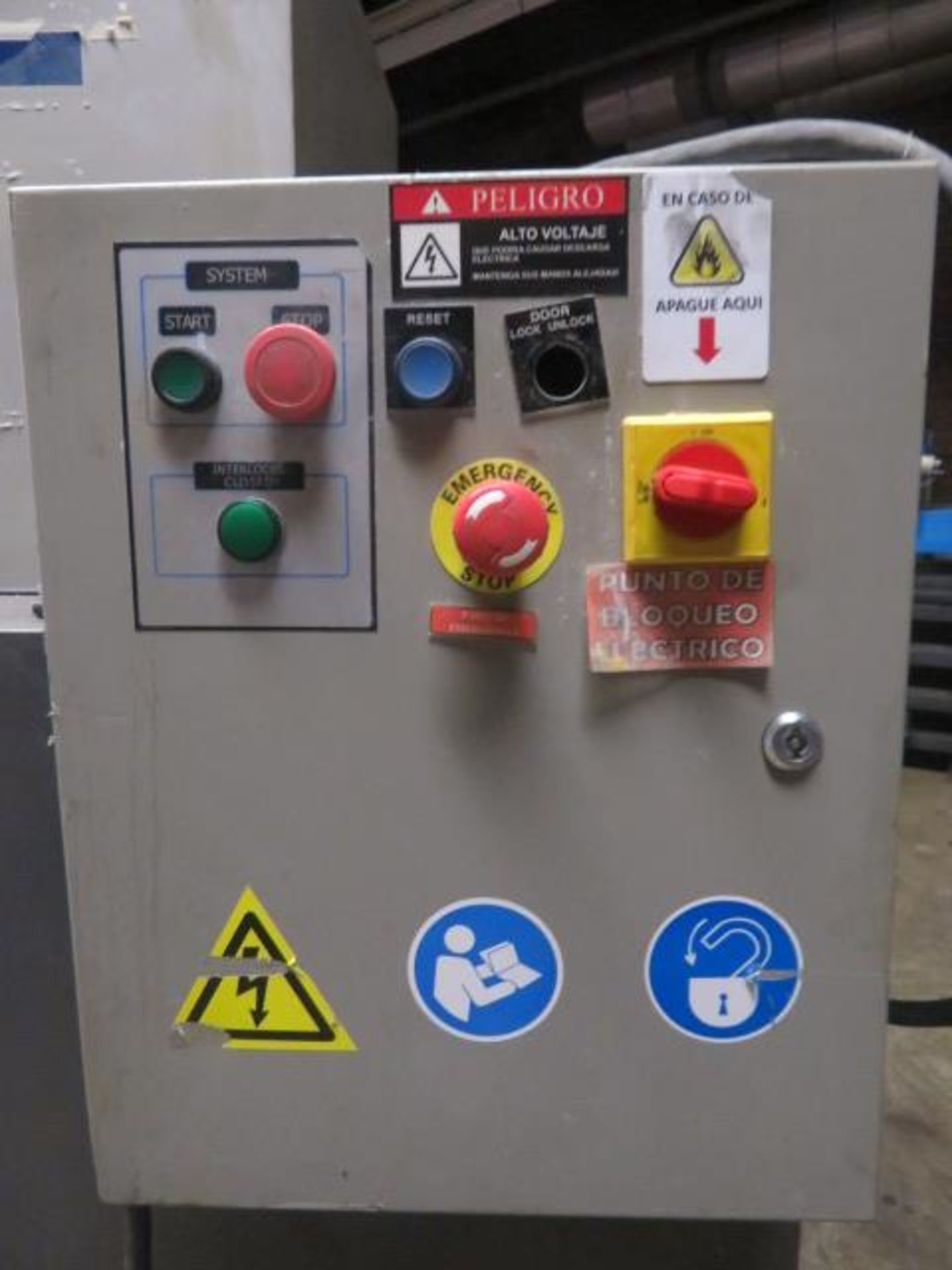 10 HP AEC GRANULATOR MODEL GP1018 MFG 2016 *NEEDS REPAIR, NEED DOOR, DOOR LATCH & BLADES* - Image 8 of 10