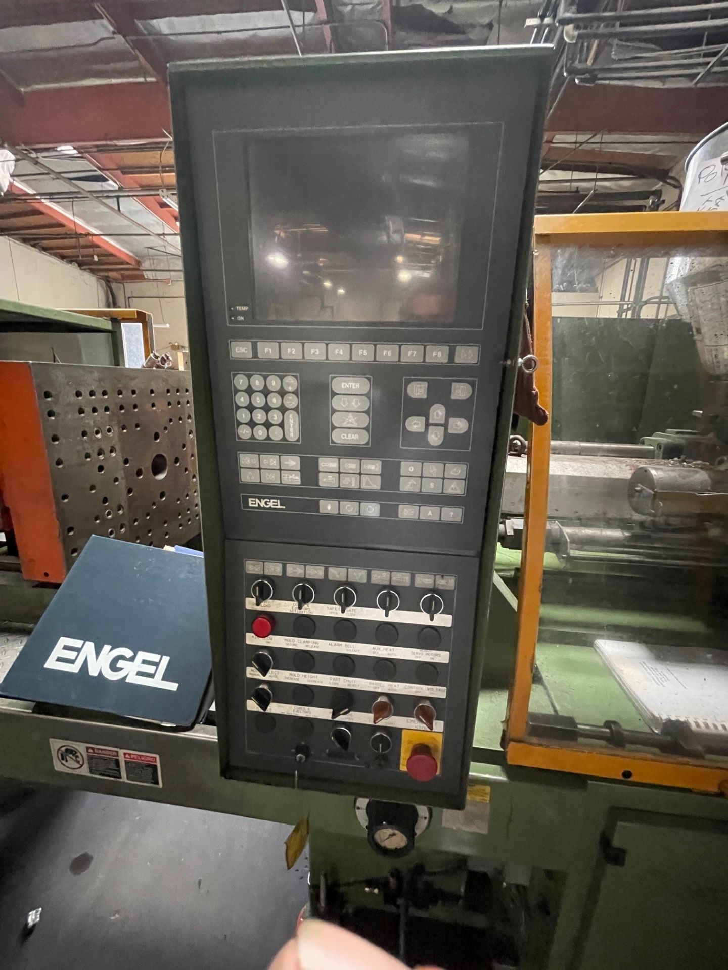 100 Ton 5 Oz Engel ES330-100TL Tie Barless Injection Molding Machine, New 1997 - Image 9 of 10