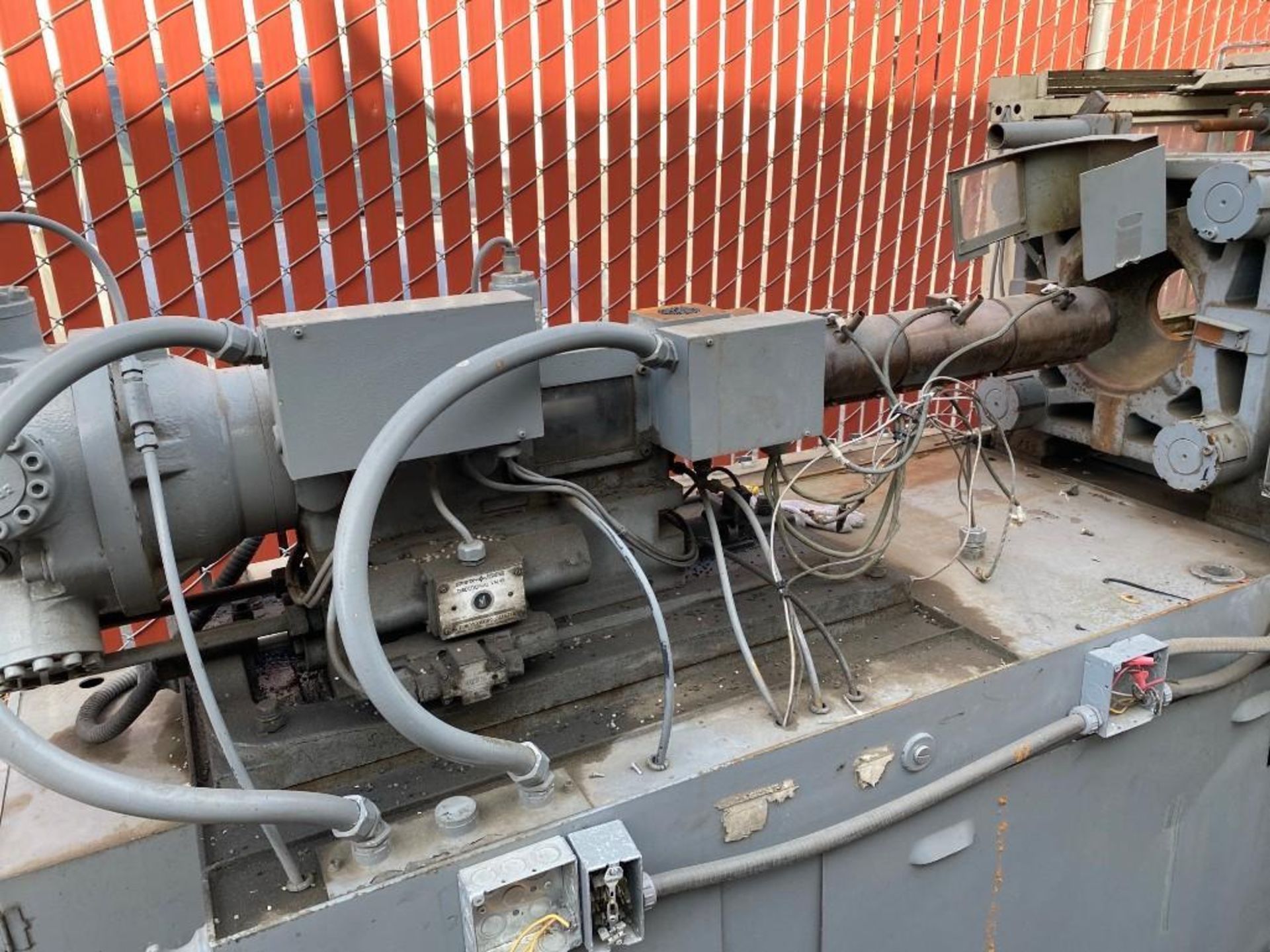 70 Ton Nissei FS75S100SE Injection Molder *Parts Only* - Image 4 of 10