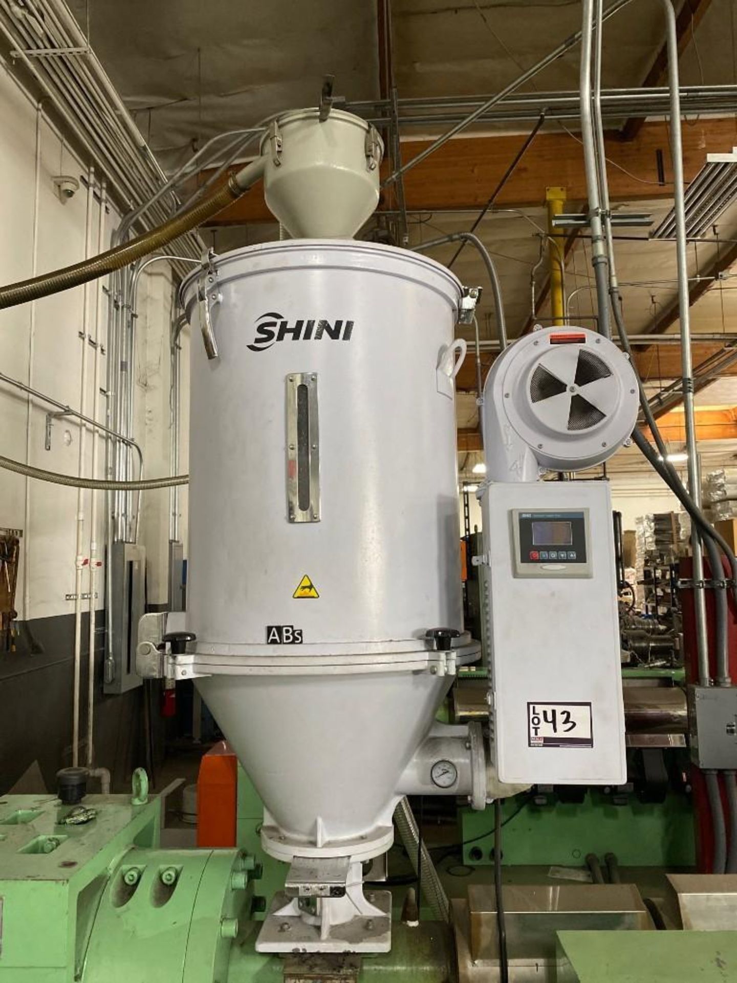 Shini SHD-100SL-CE Hopper Dryer, s/n 2HD00000927, New 2017