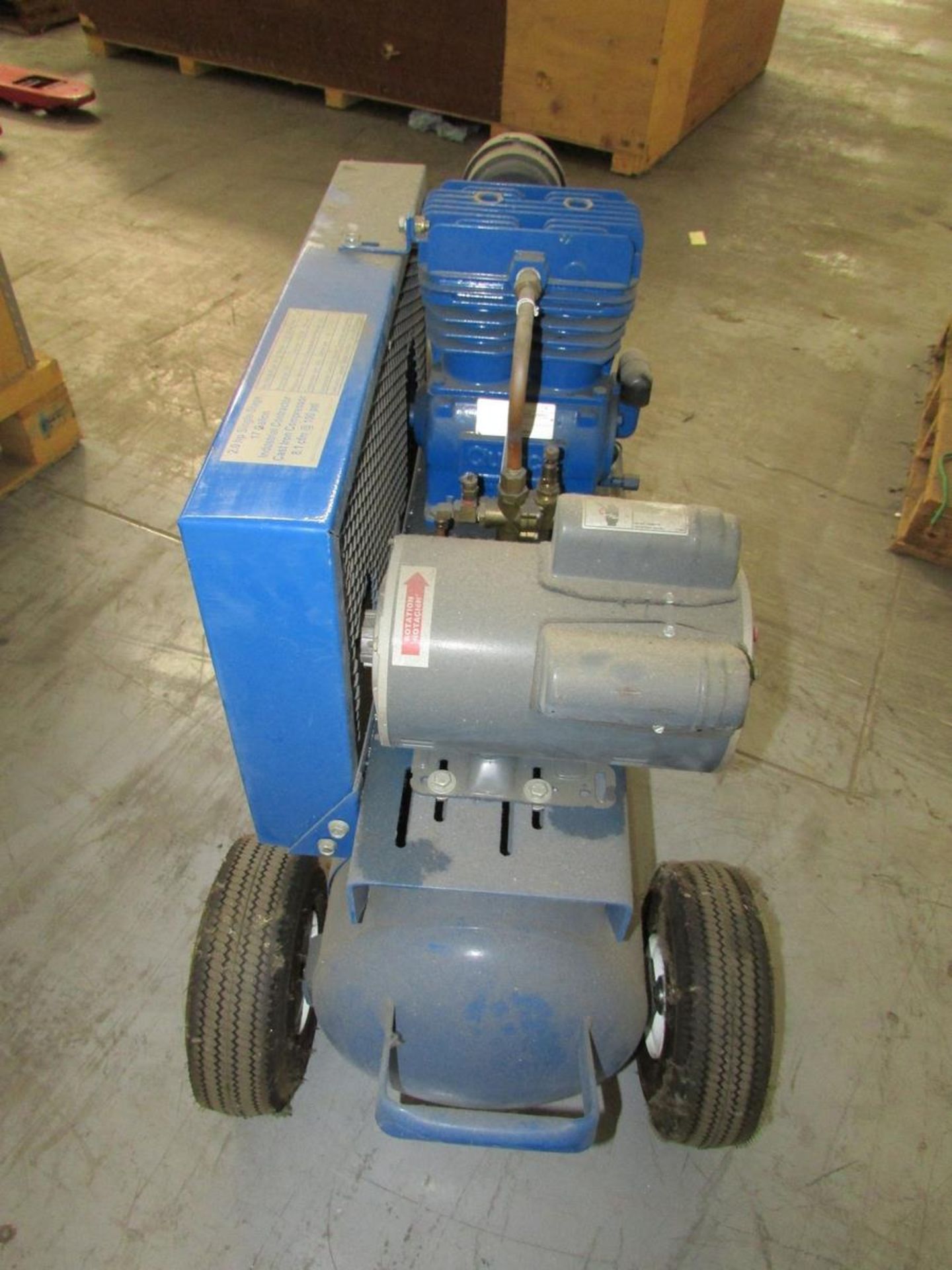 Quincy Compressor 121DC17PC3A 2HP Single Stage Portable Tank Mounted Air Compressor - Image 12 of 16