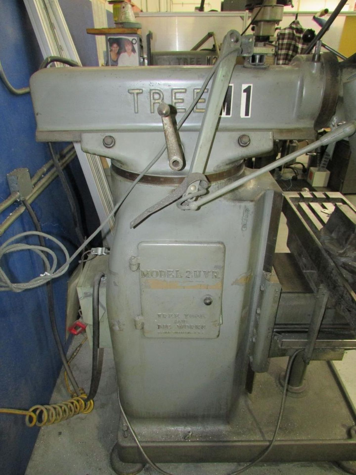 2UVR Vertical Milling Machine - Image 20 of 28