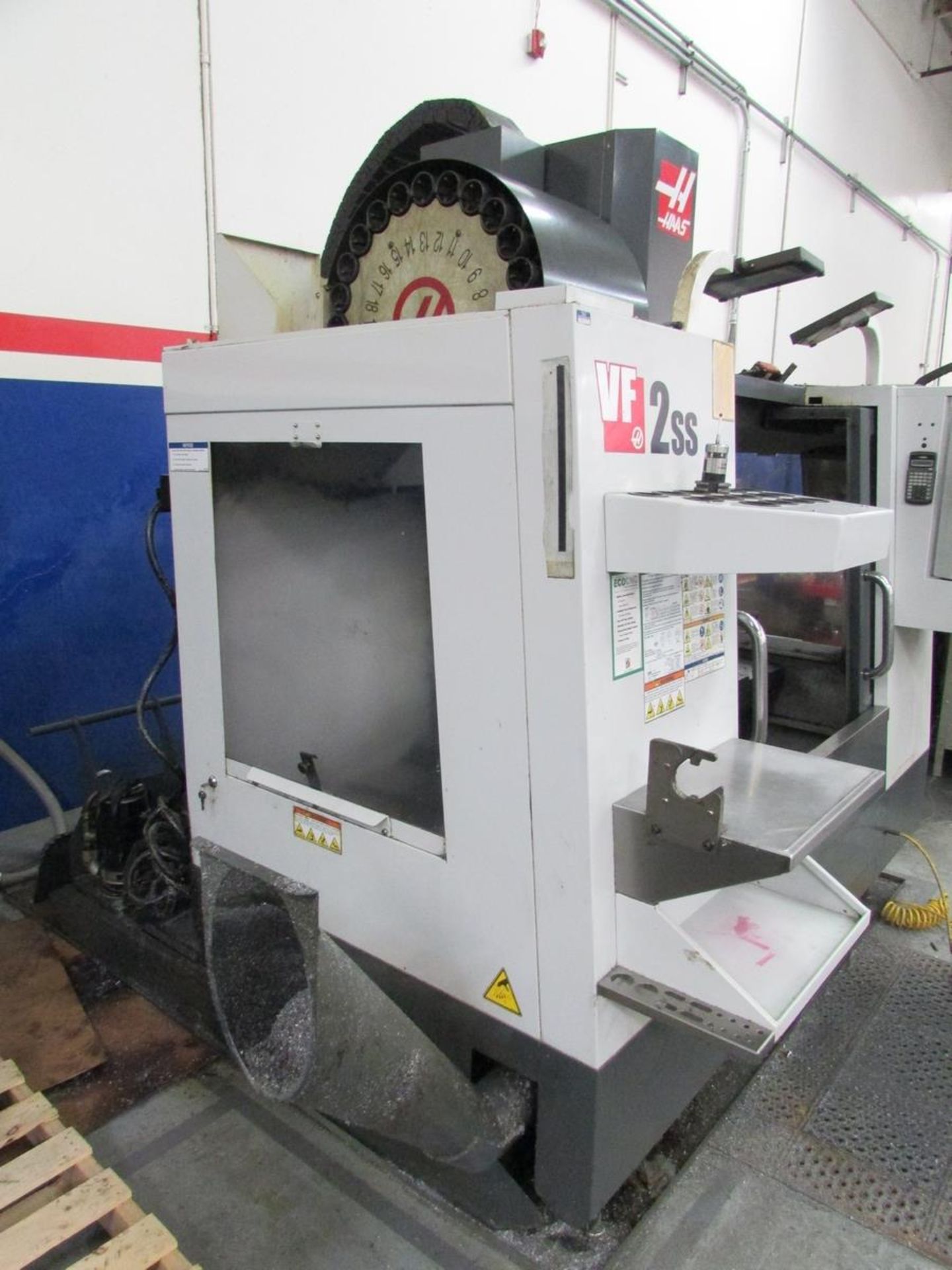 Haas VF2SS Vertical CNC Machining Center (2011) - Image 39 of 49