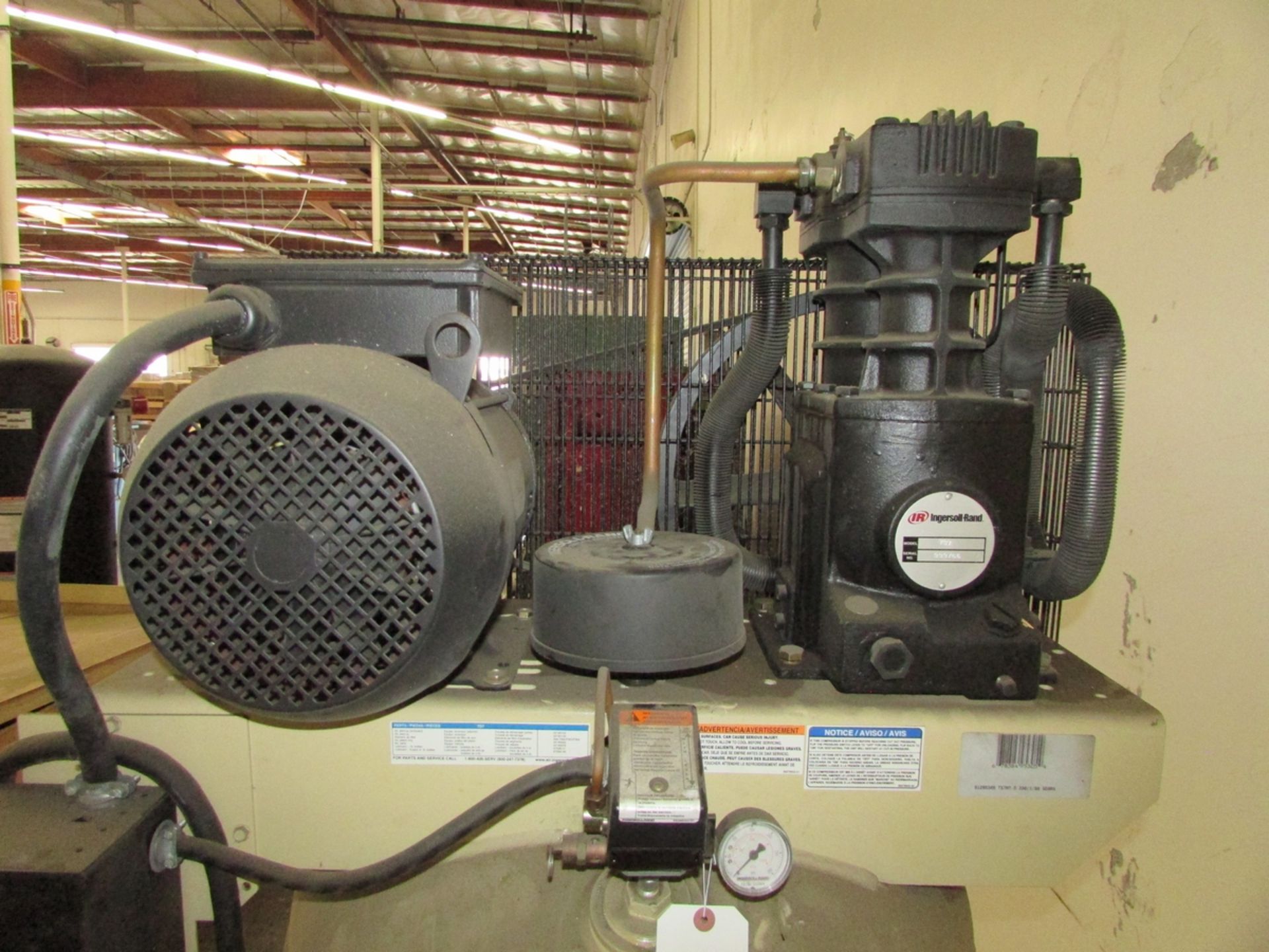 Ingersoll Rand TS7N7.5 7-1/2HP 2-Stage Vertical Tank Mounted Air Compressor - Image 5 of 20