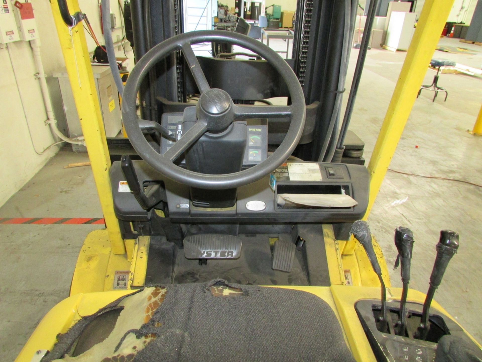 Hyster S65XM 2400 Lb. LP Fork Truck - Image 17 of 28