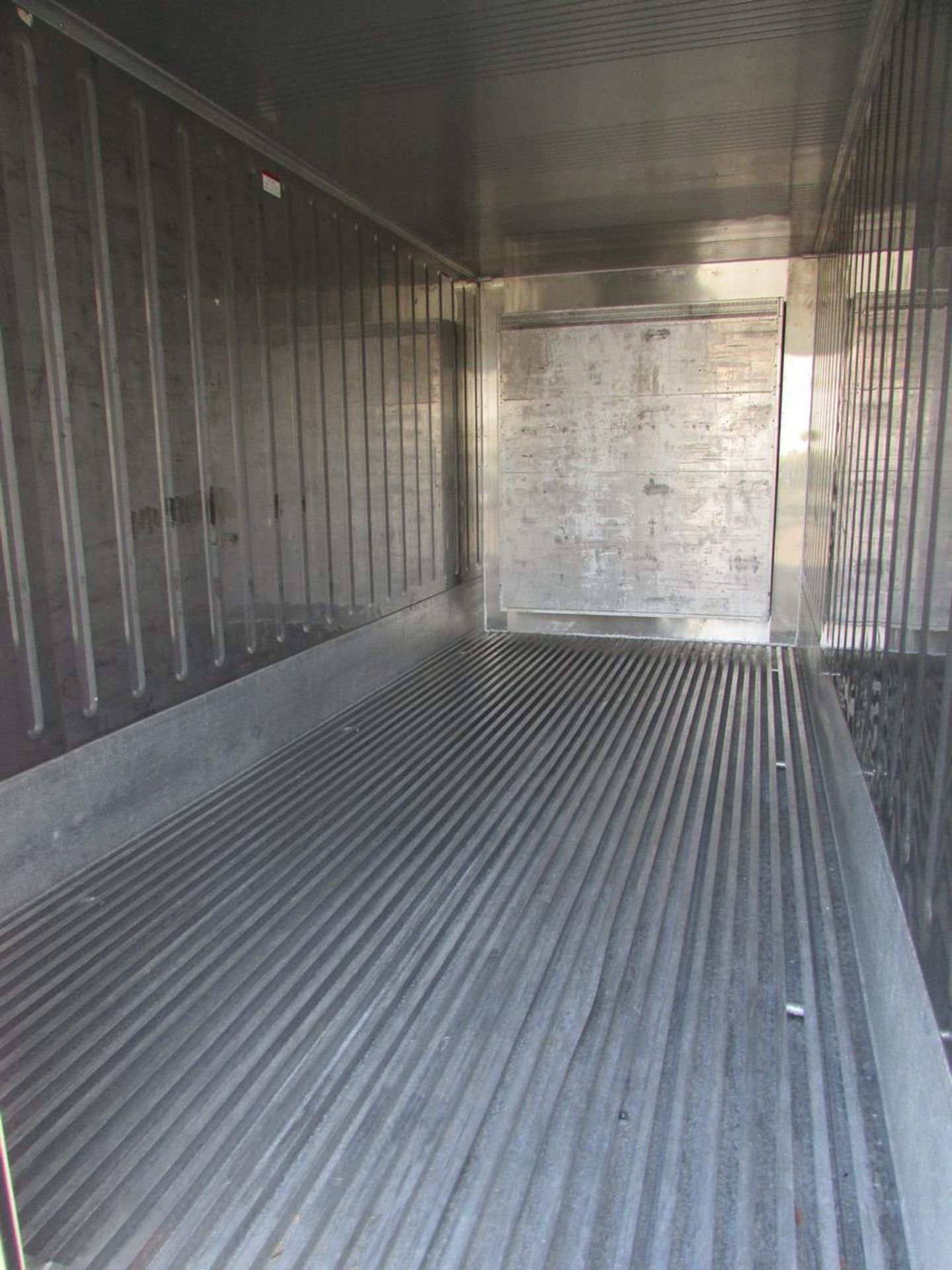 Martin 20' Dry Refrigerated Shipping Container (2006) - Image 22 of 22