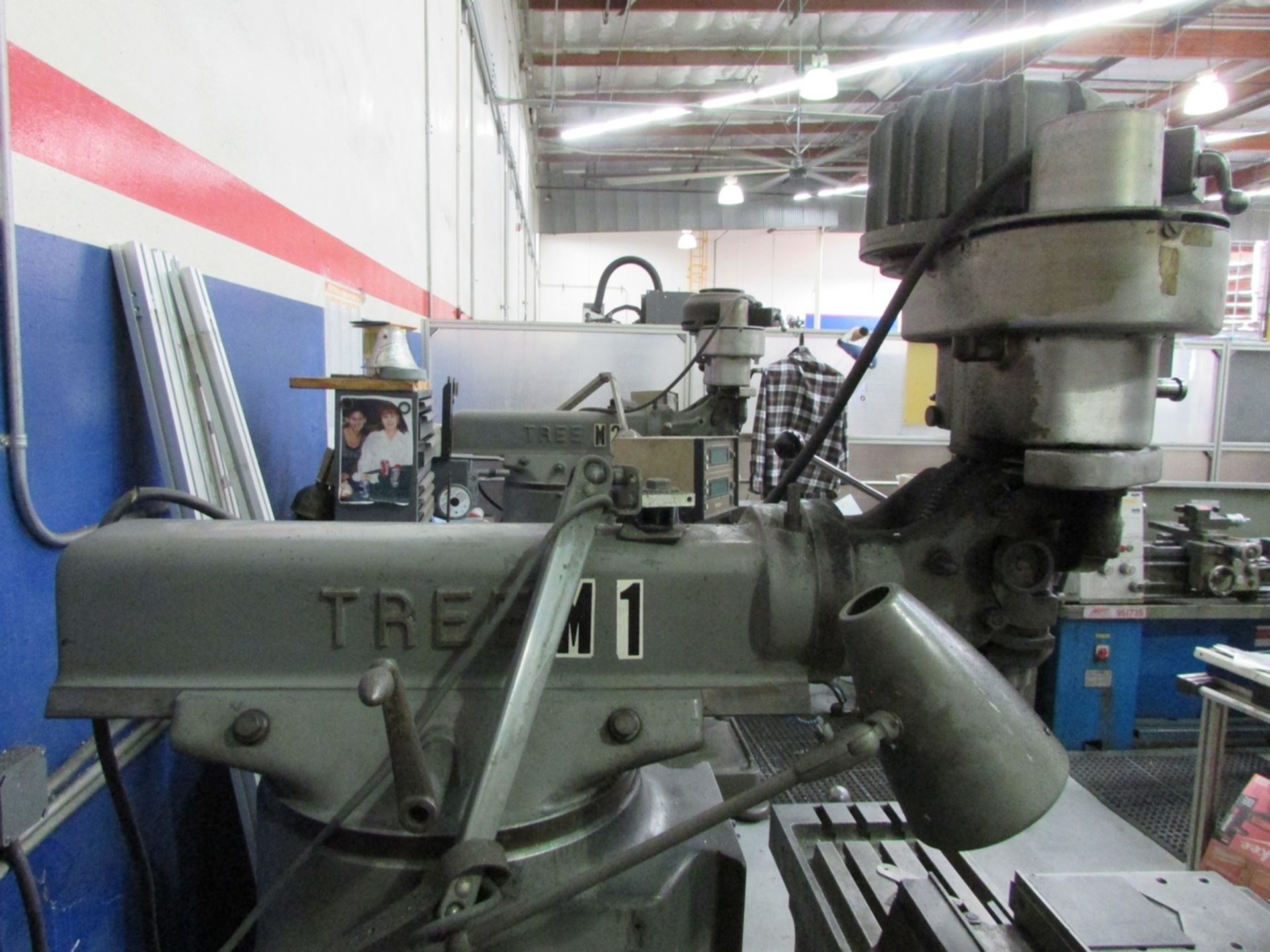2UVR Vertical Milling Machine - Image 21 of 28