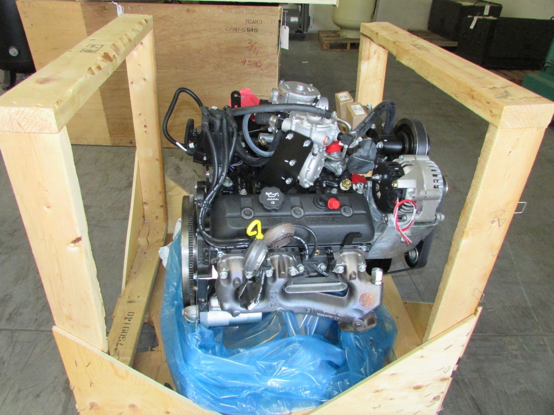 Unused GM LT90L43-P102 Vortec V6 4.3L Forklift/Genset Engine - Image 8 of 20