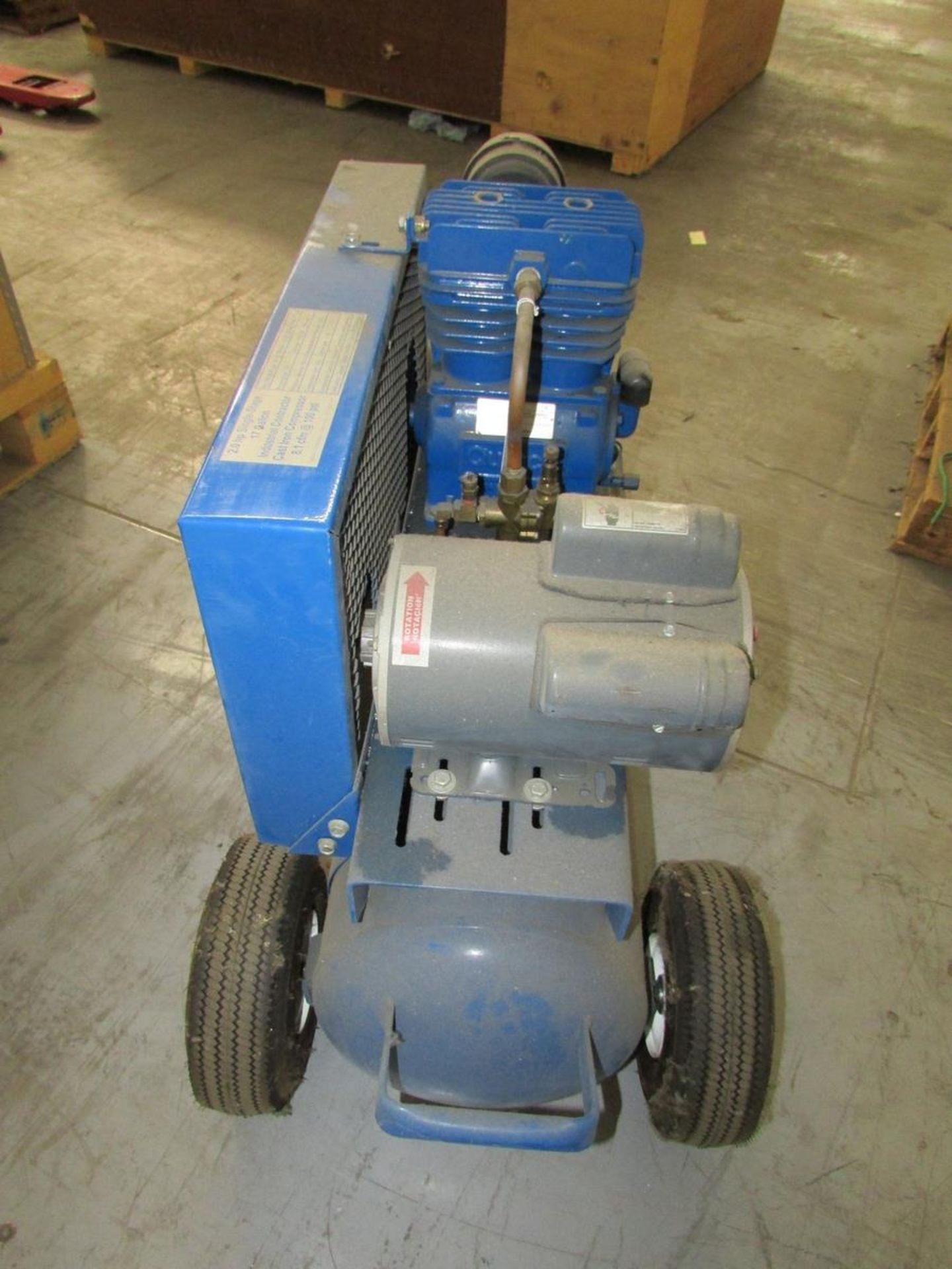 Quincy Compressor 121DC17PC3A 2HP Single Stage Portable Tank Mounted Air Compressor - Image 11 of 16
