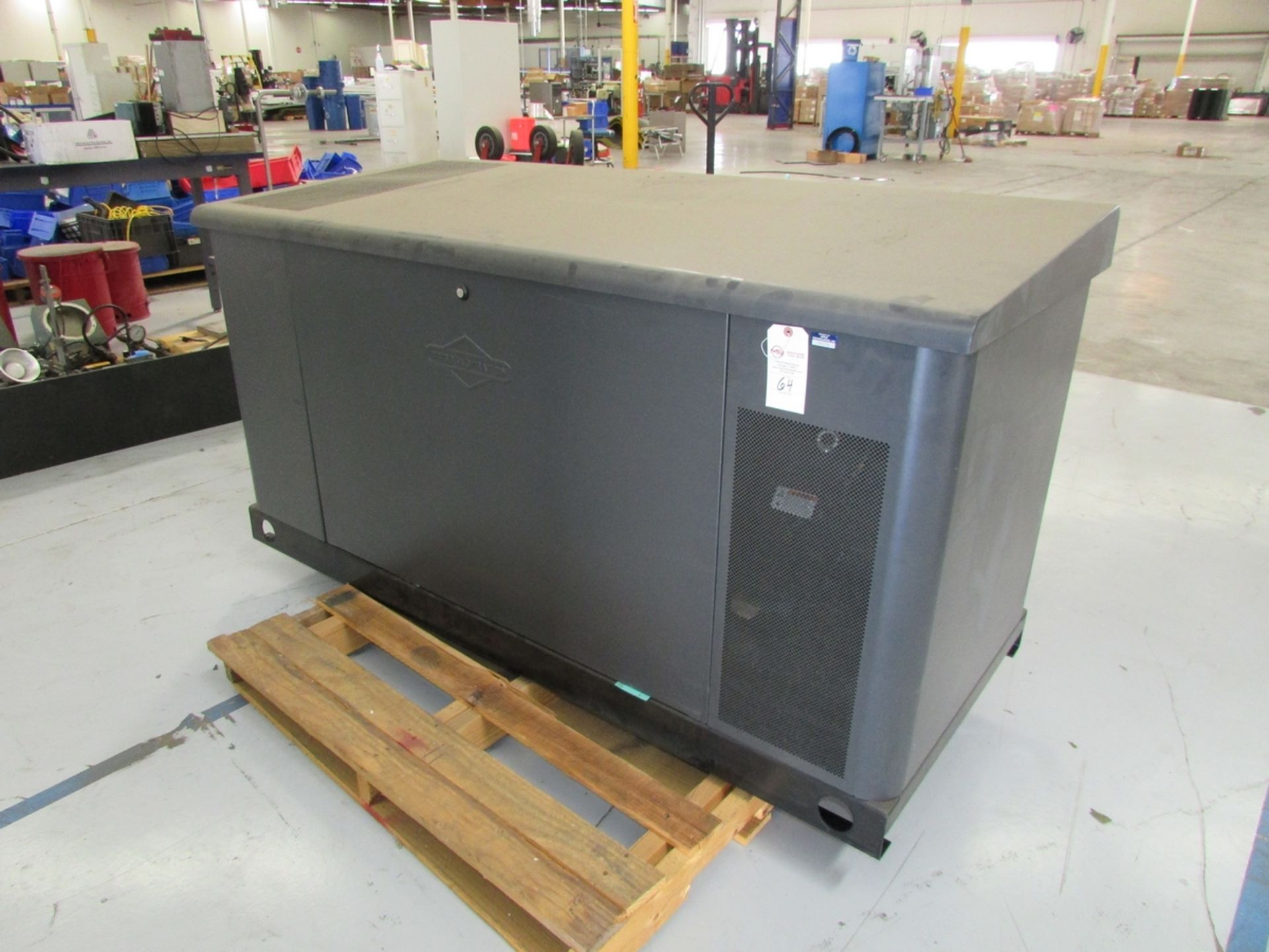 Briggs & Stratton 25-BSPP2-0 25Kw CNG/LPG Standby Generator (2013) - Image 2 of 36
