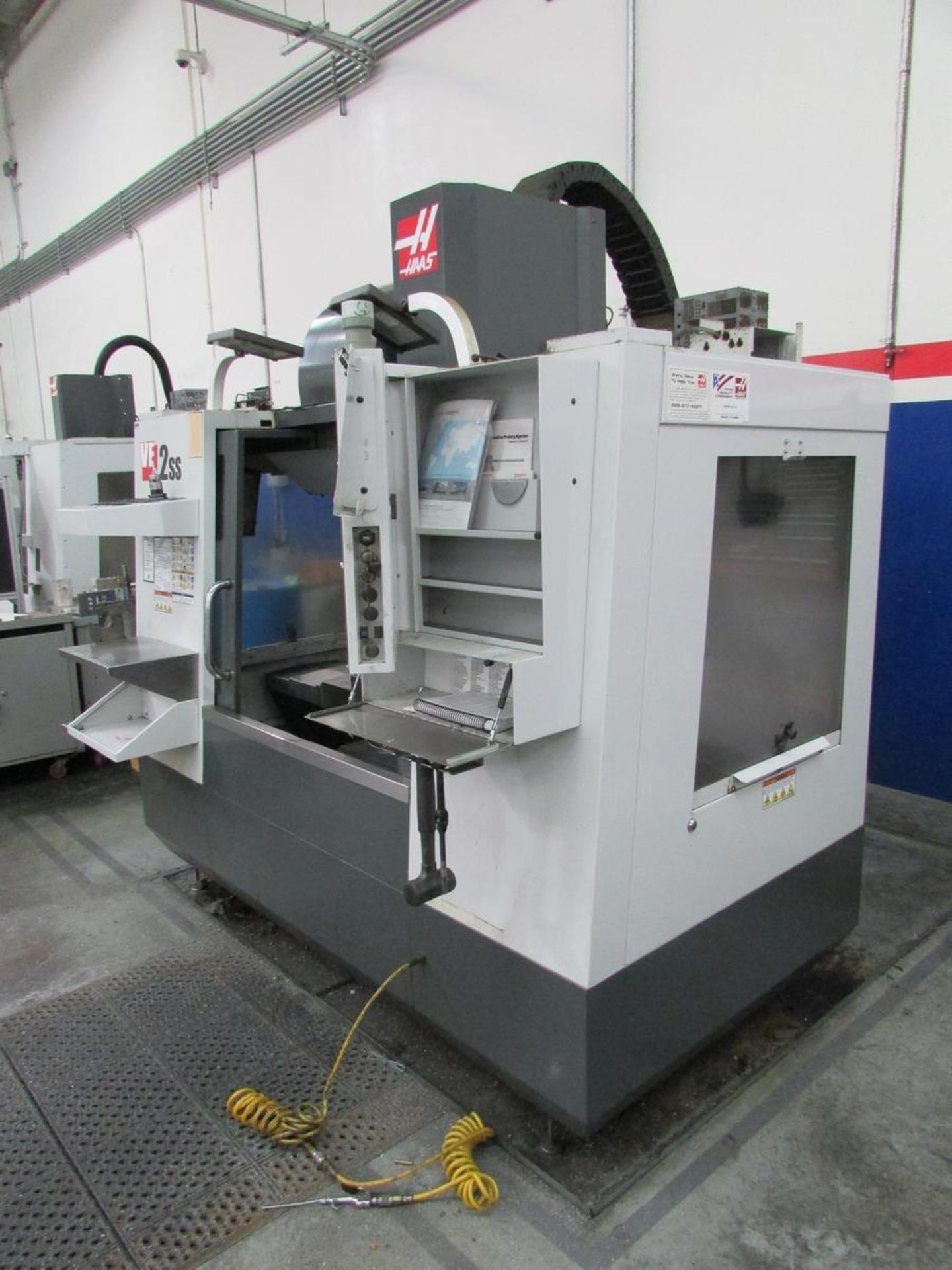 Haas VF2SS Vertical CNC Machining Center (2011) - Image 27 of 49