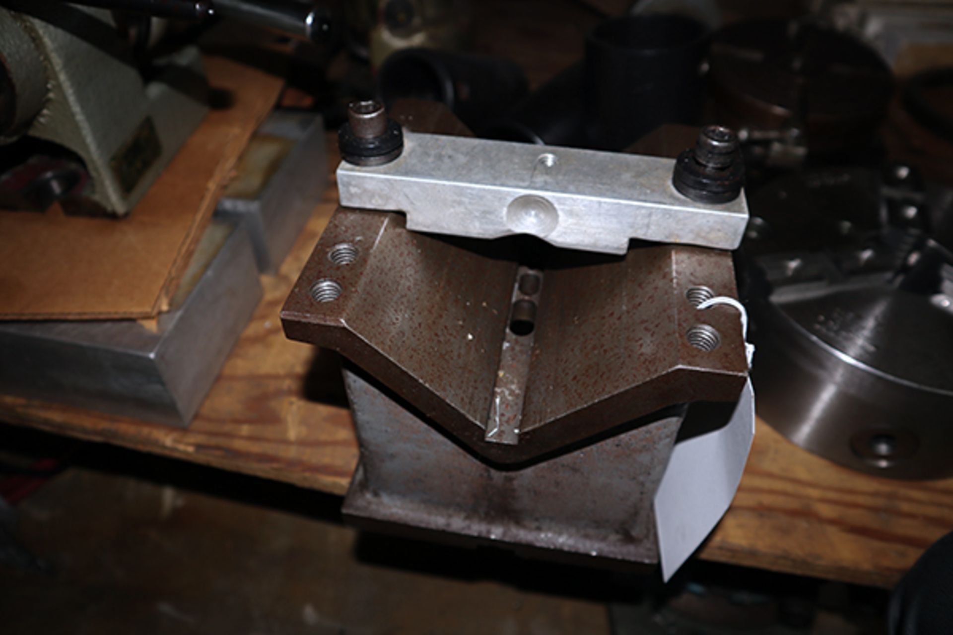 Accessories and tooling for Lathe - Image 3 of 9