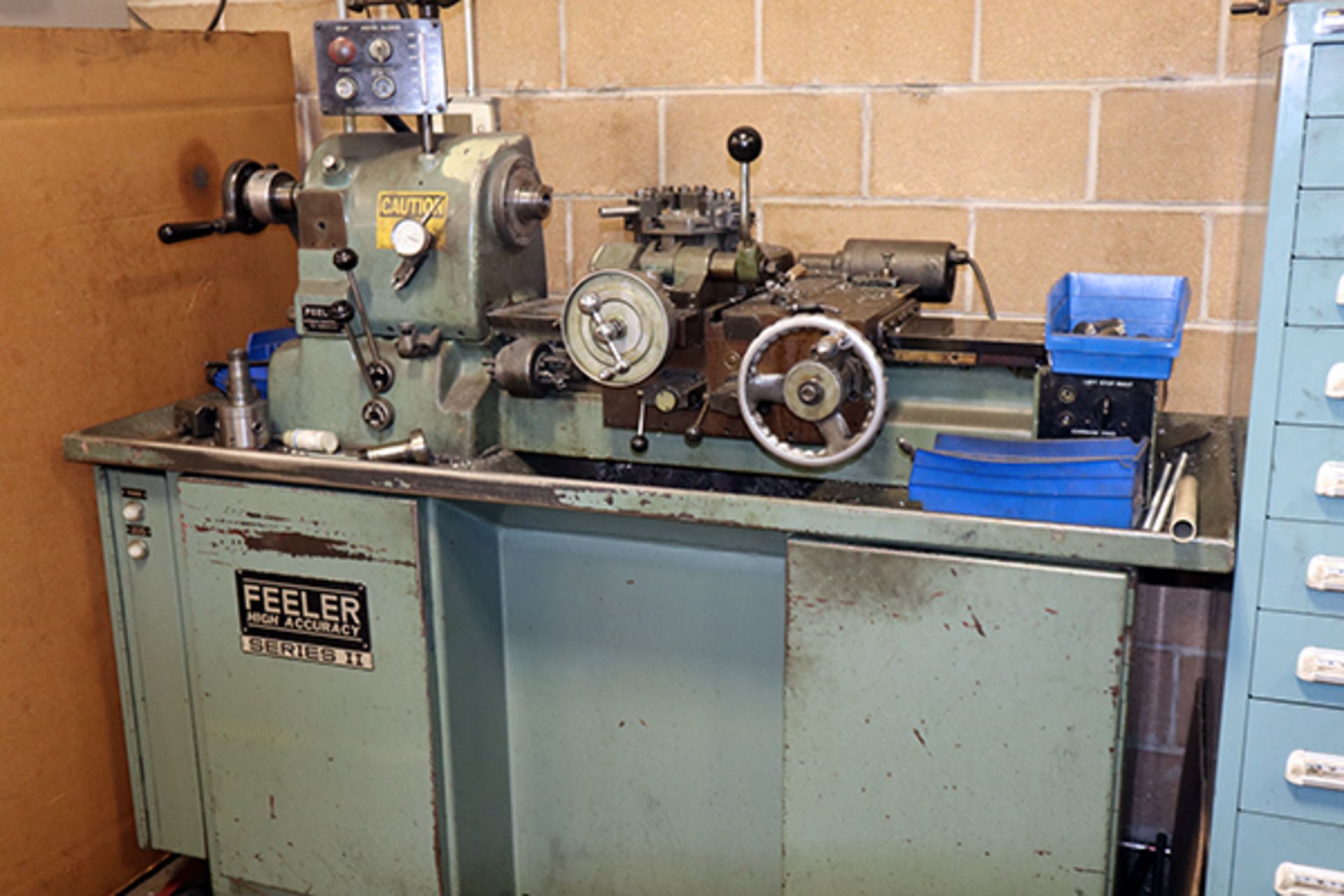 Feeler Series II FHR-66 Precision Lathe - Image 5 of 8