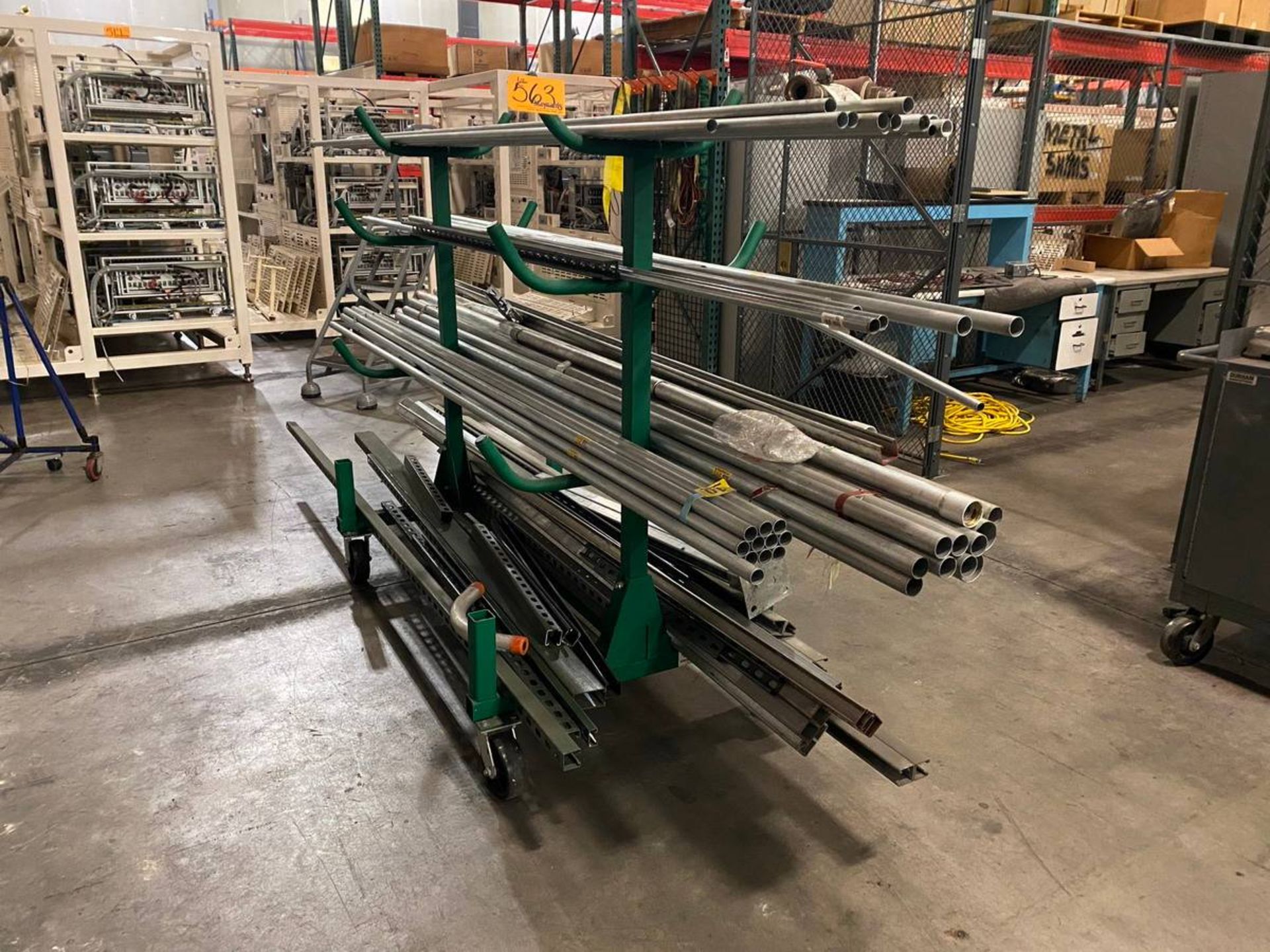 Green lee 668 Mobile Conduit And Pipe Rack
